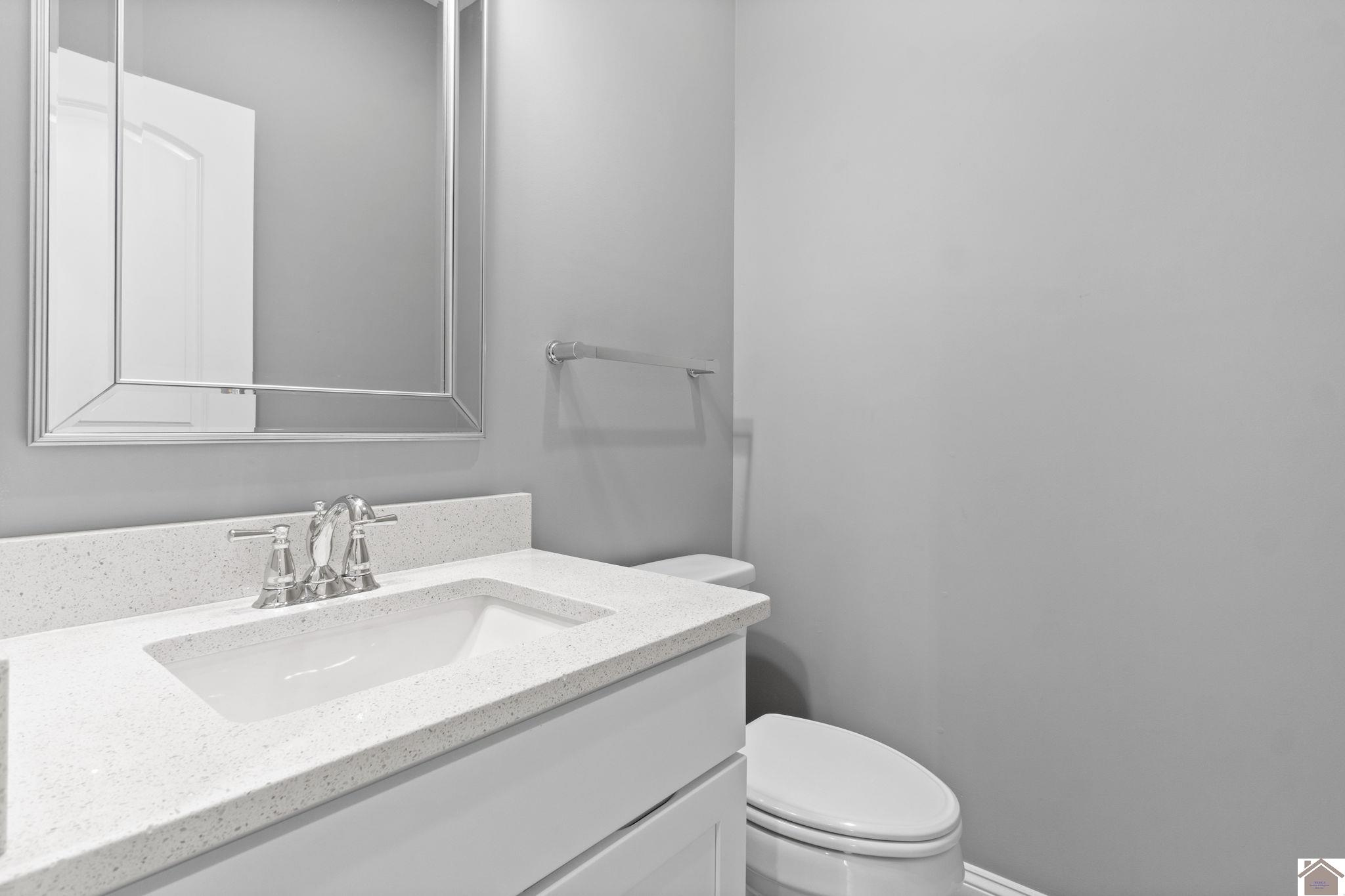 1106 Peachtree Place Property Photo 29
