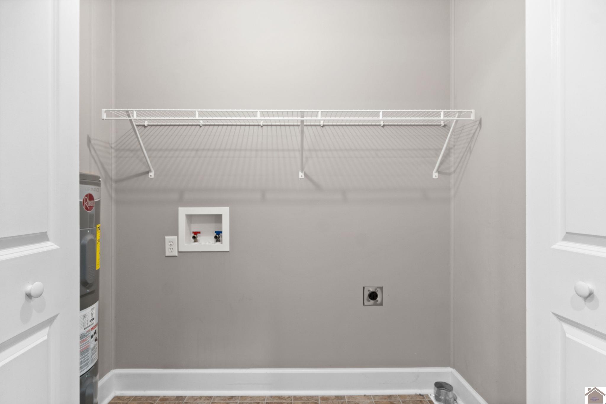 306 Wayside Property Photo 16