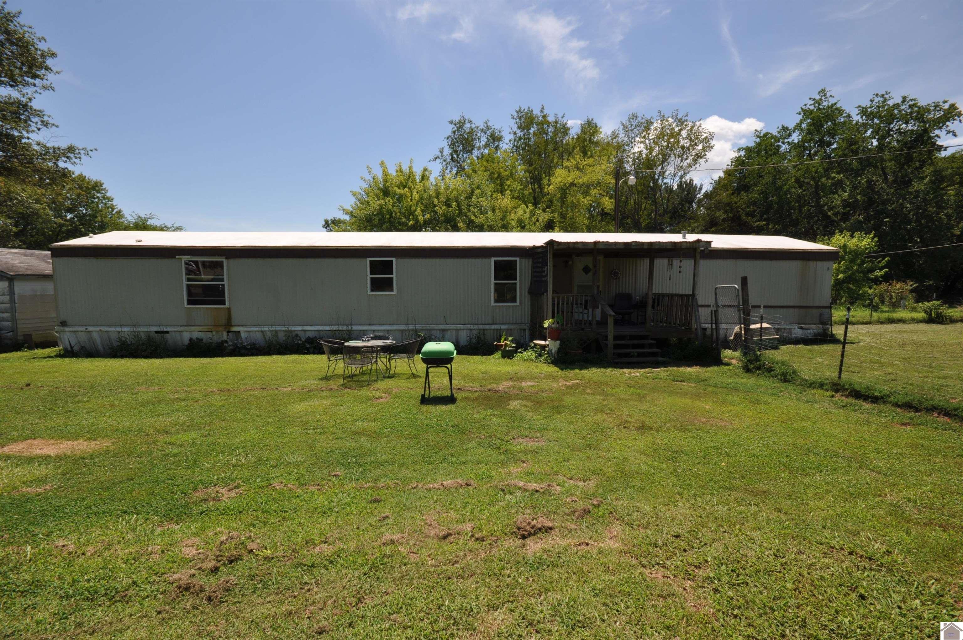 185 Oklahoma Ave Property Photo