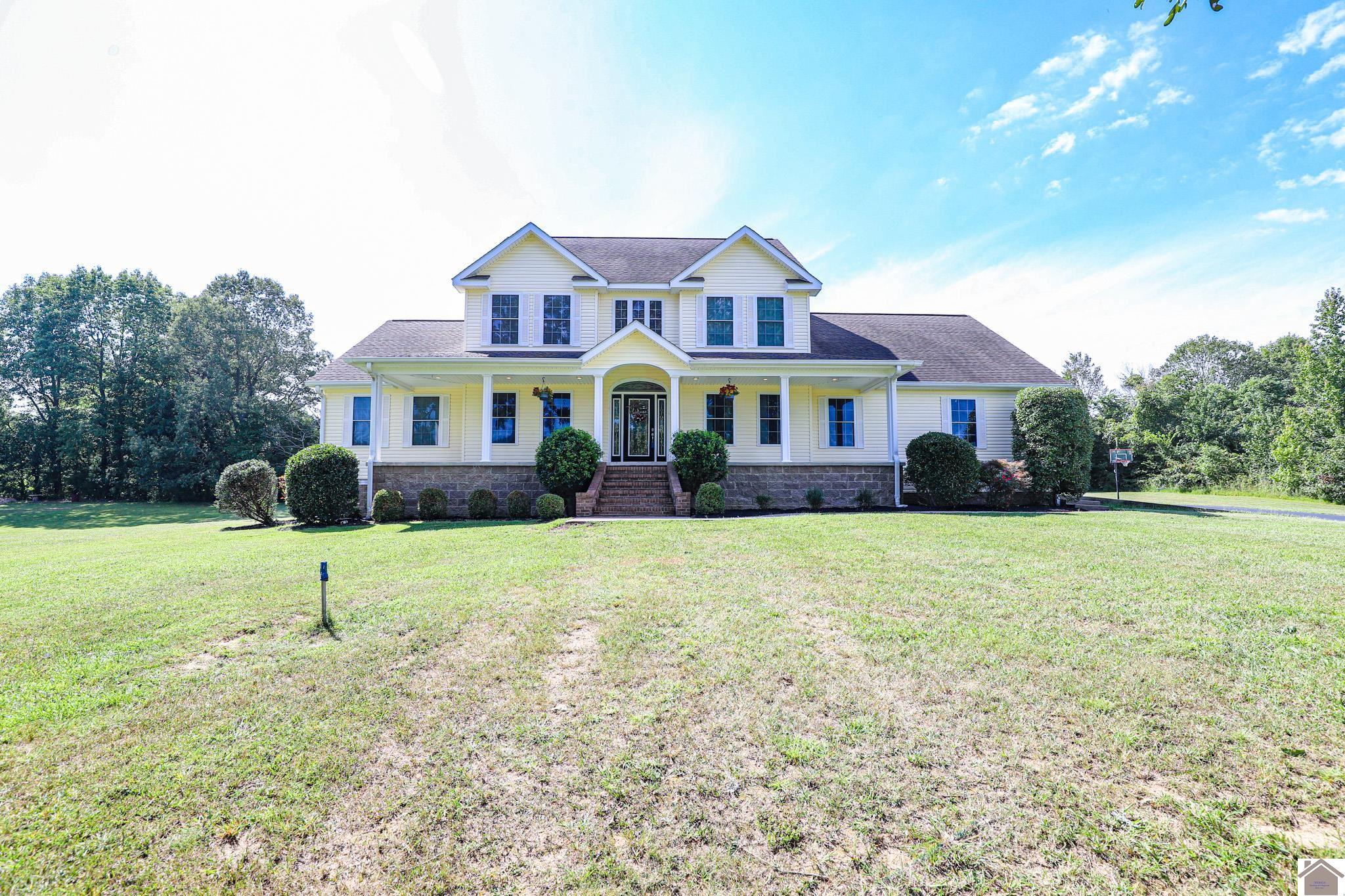 532 Opal Ln Property Photo