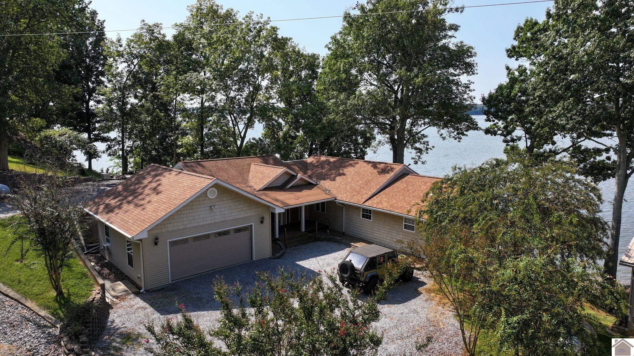 75 S Lakeshore Drive Property Photo