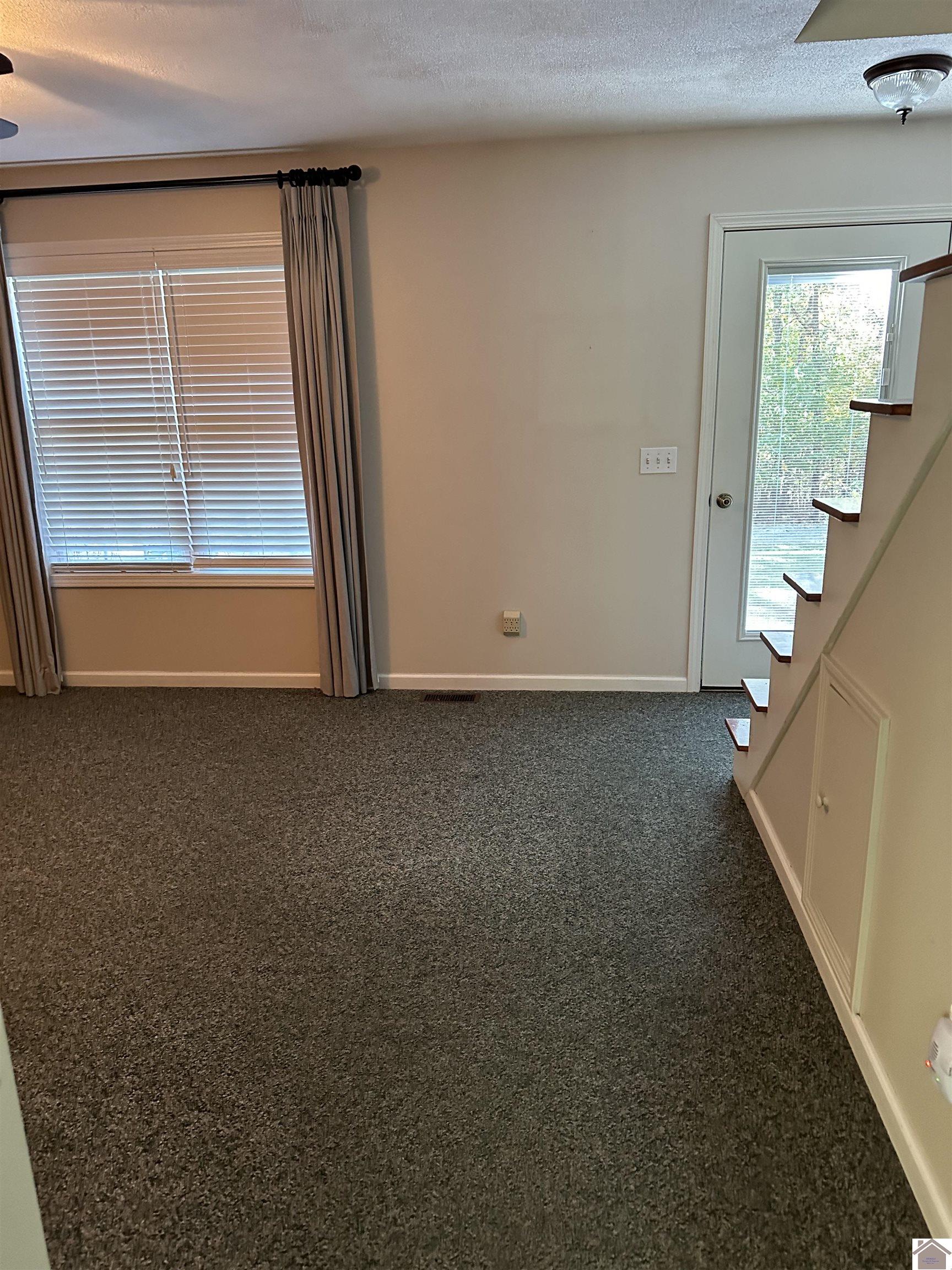 844 Dublin Drive Property Photo 3