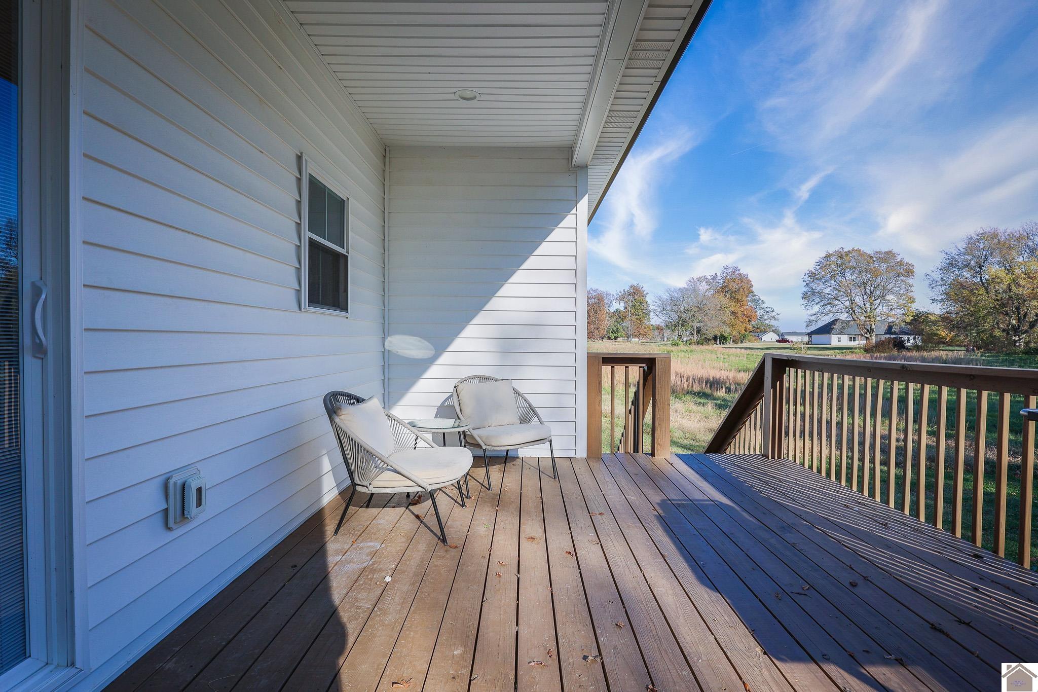 11390 Highway 286 Property Photo 6