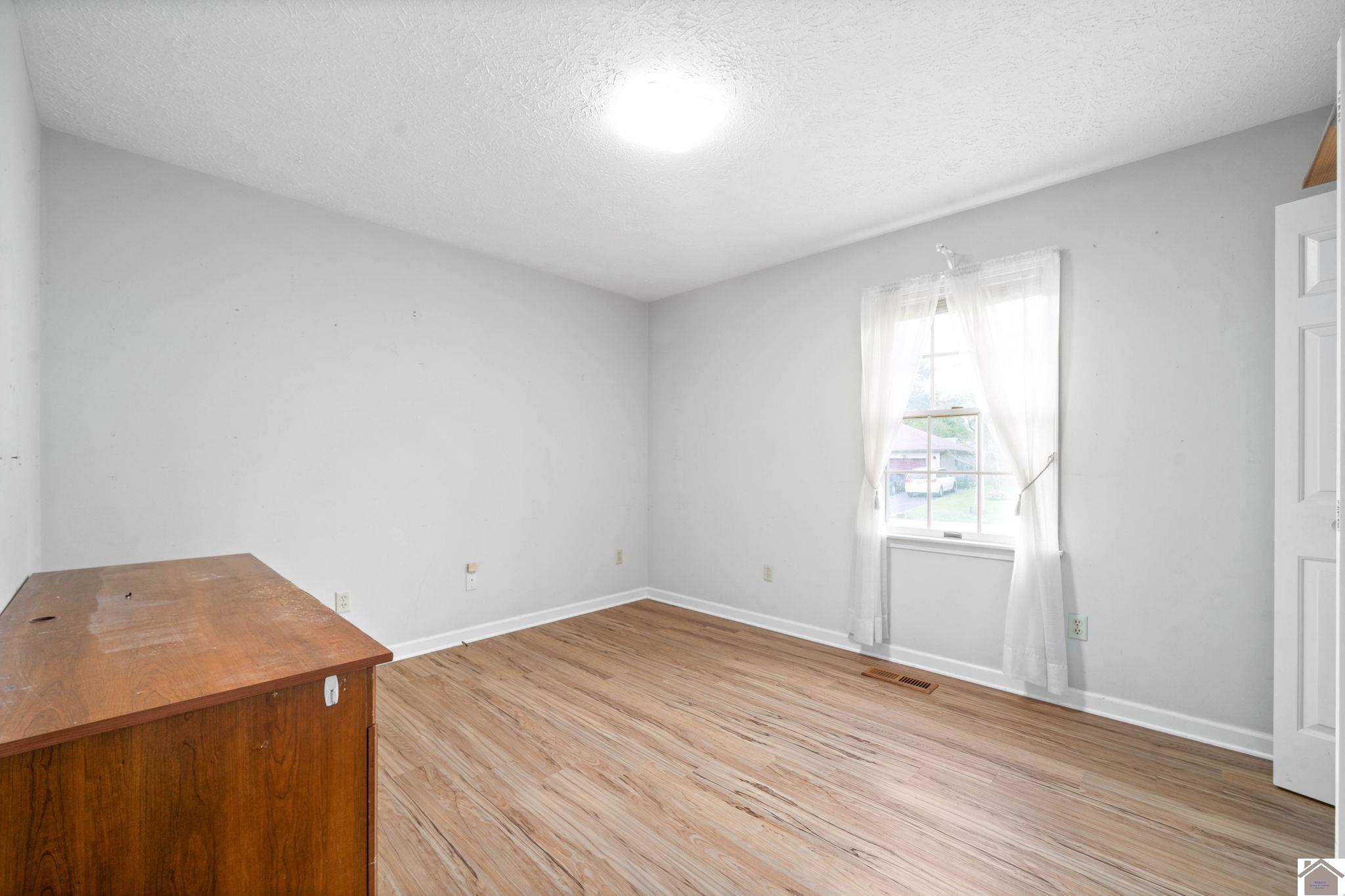 3603 Stone Valley Dr. Property Photo 17