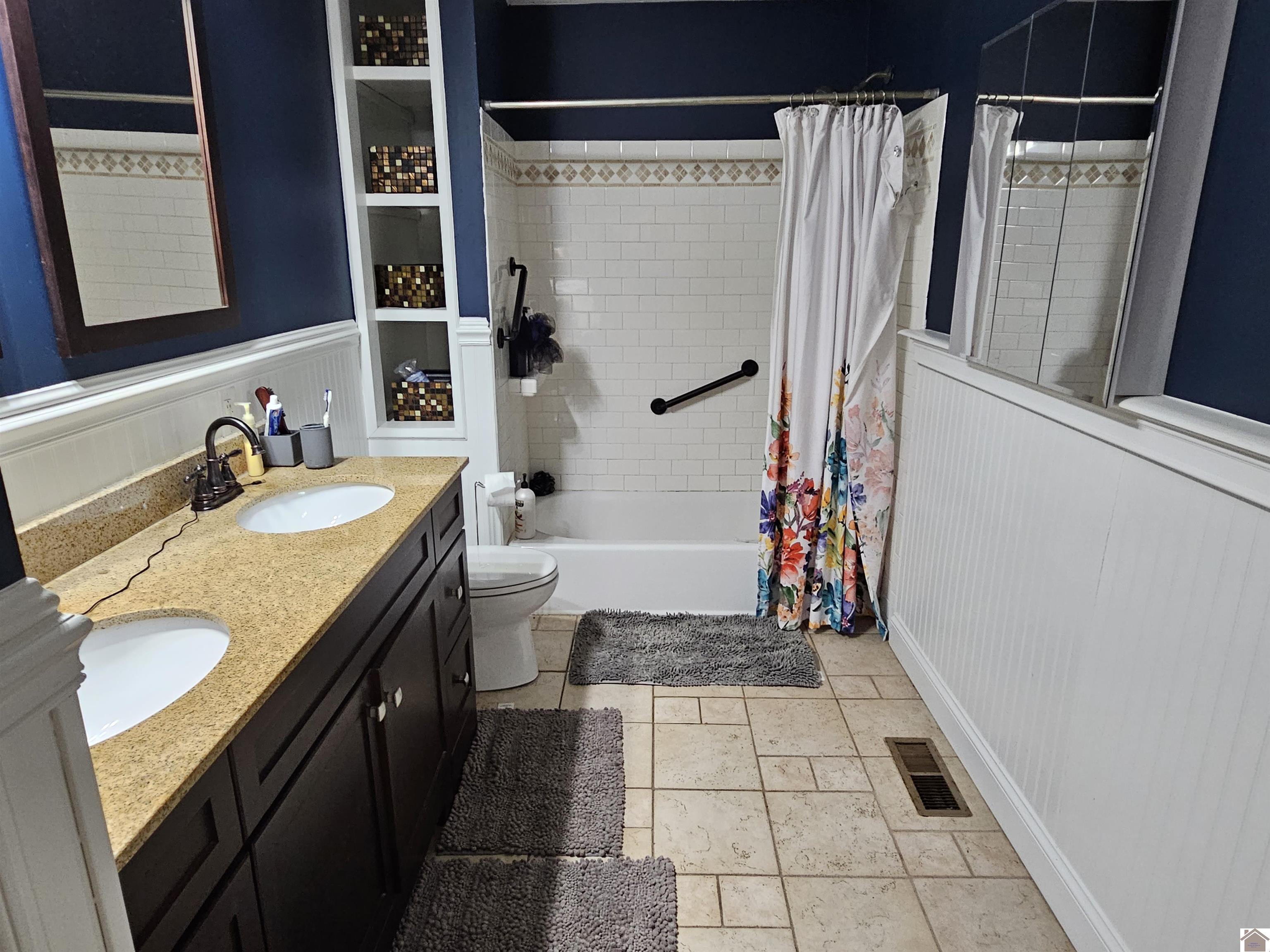 4333 Saint Charles Court Property Photo 25