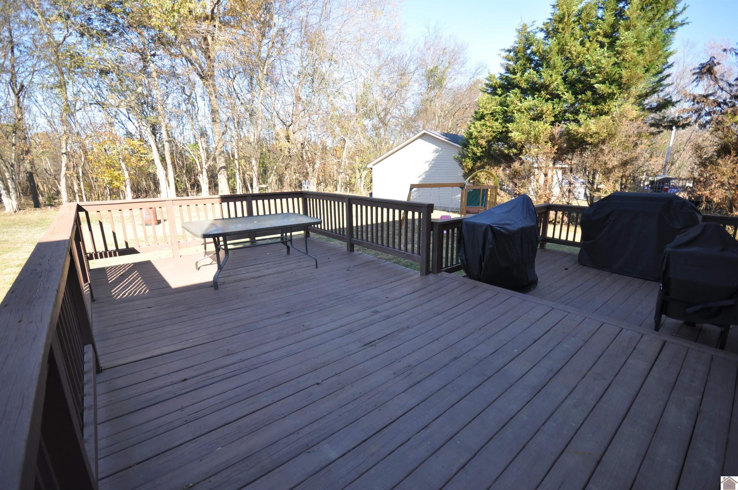 451 Golden Meadow Lane Property Photo 4