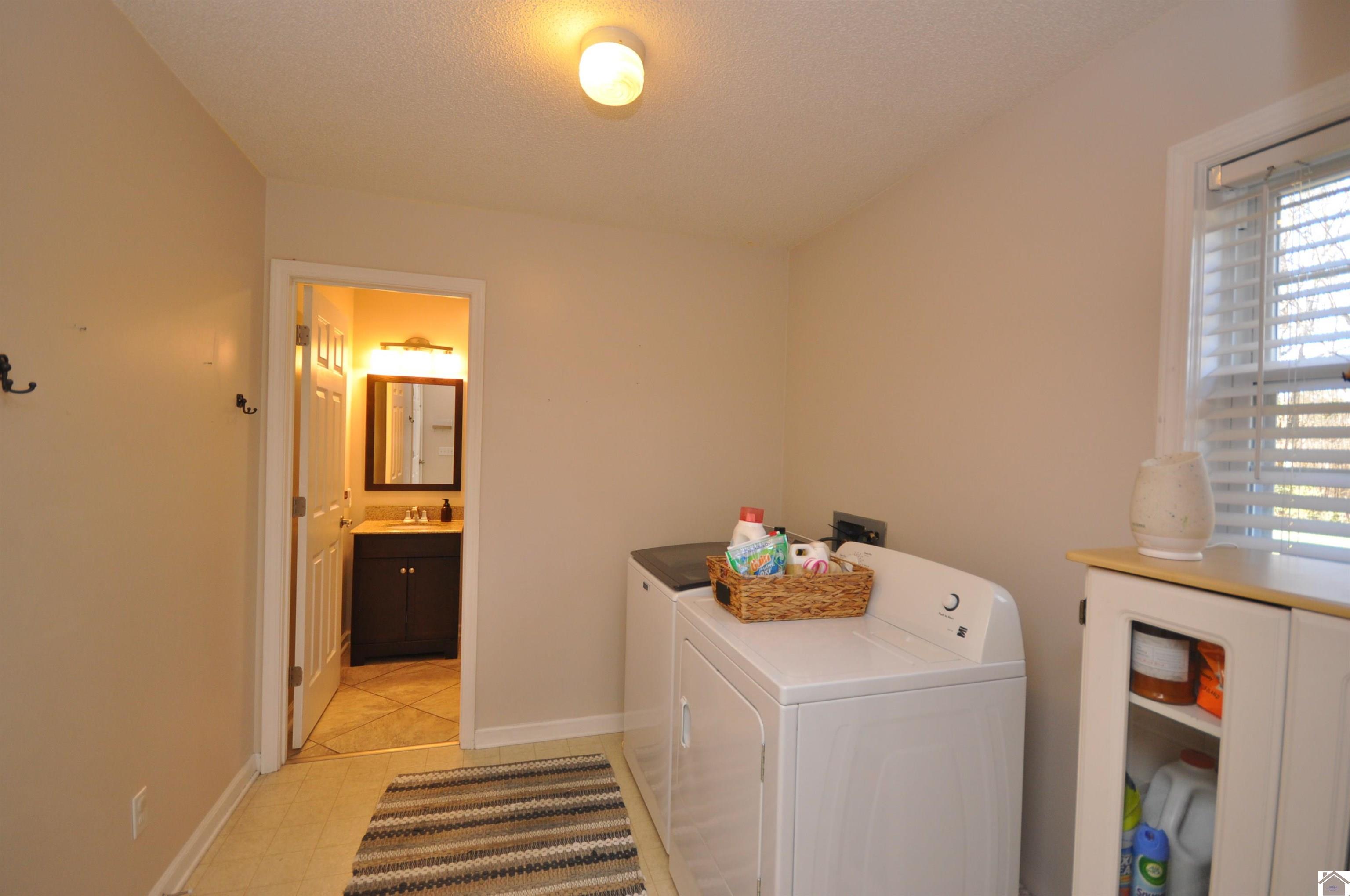 451 Golden Meadow Lane Property Photo 26
