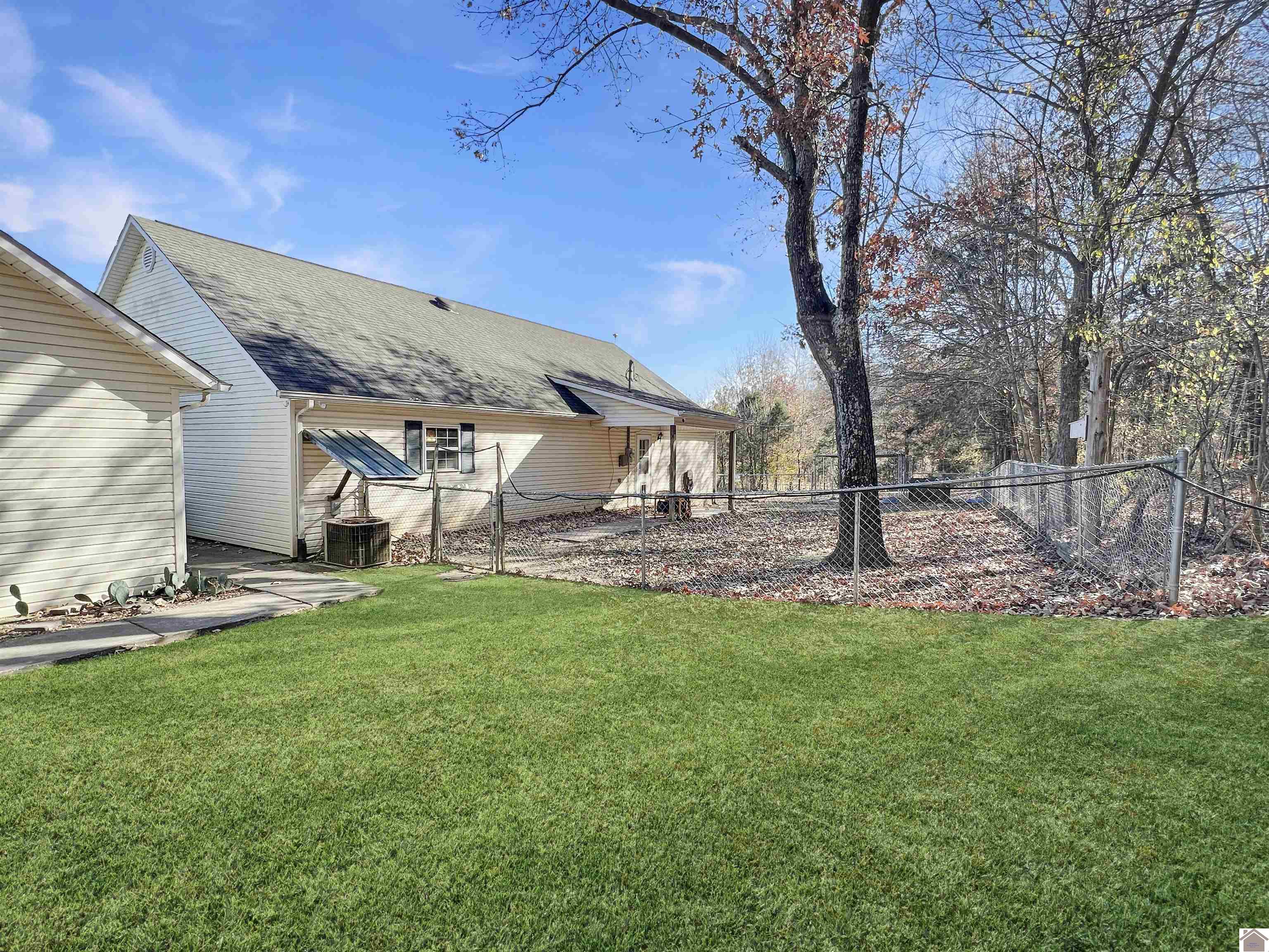595 Panther Creek School Rd Property Photo 22