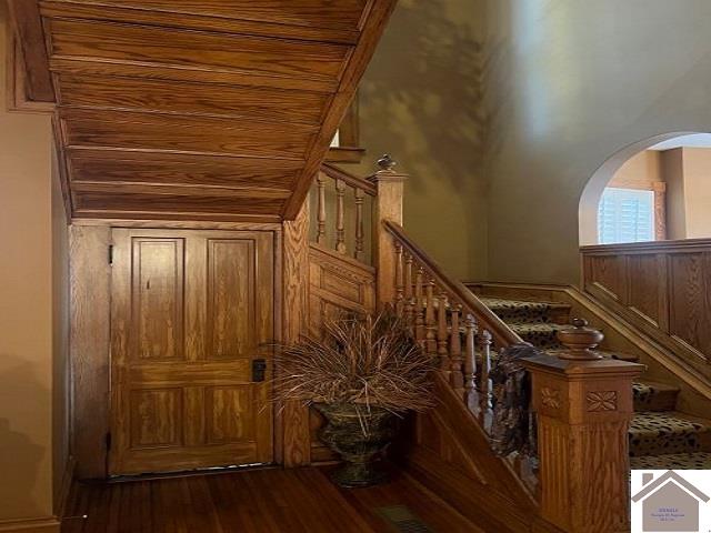 827 Madison St Property Photo 5