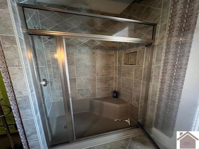827 Madison St Property Photo 15