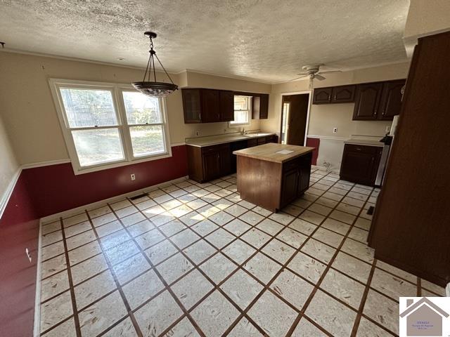 245 Tudor Boulevard Property Photo 10