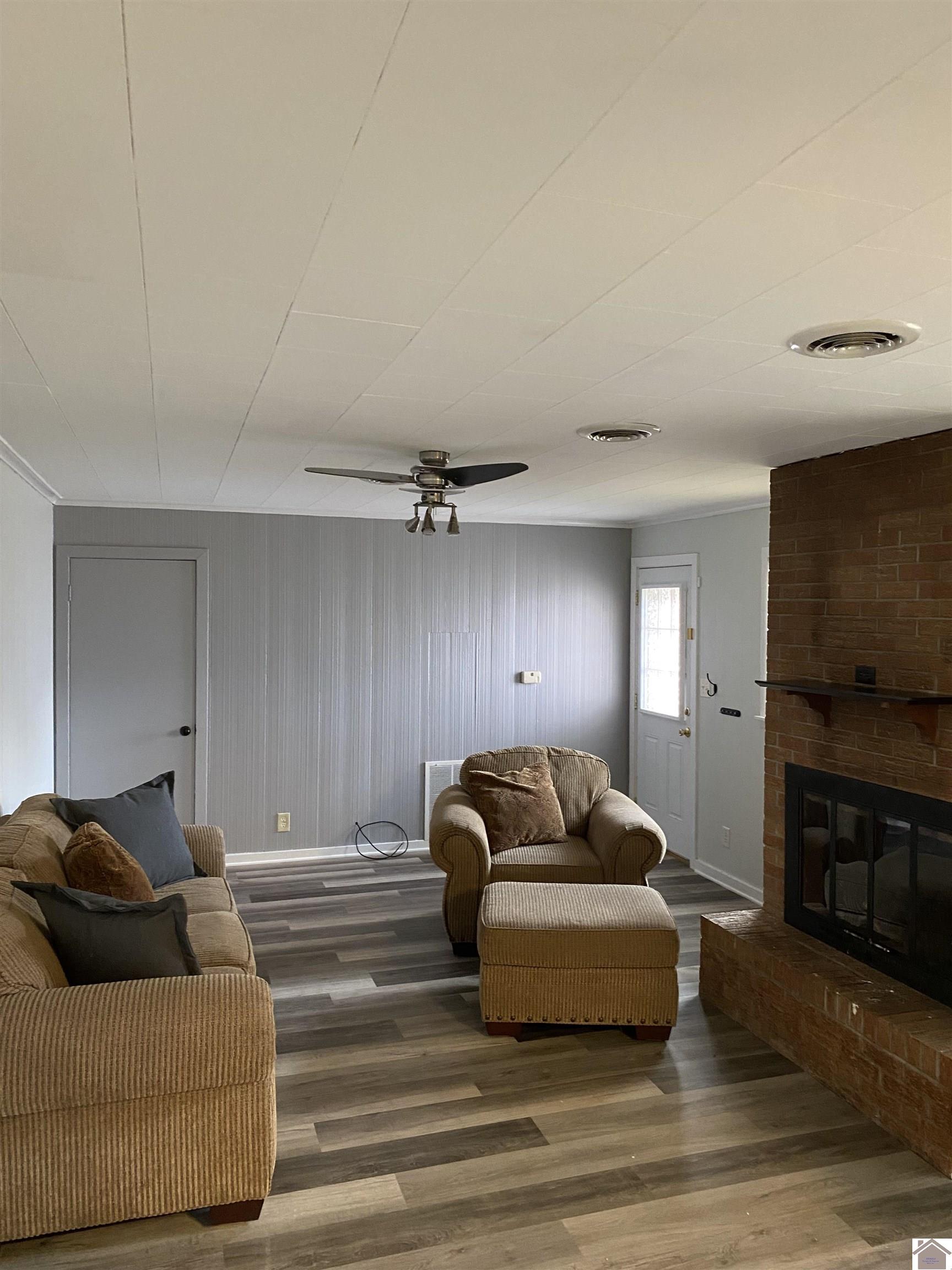 2518 Madison Street Property Photo 16
