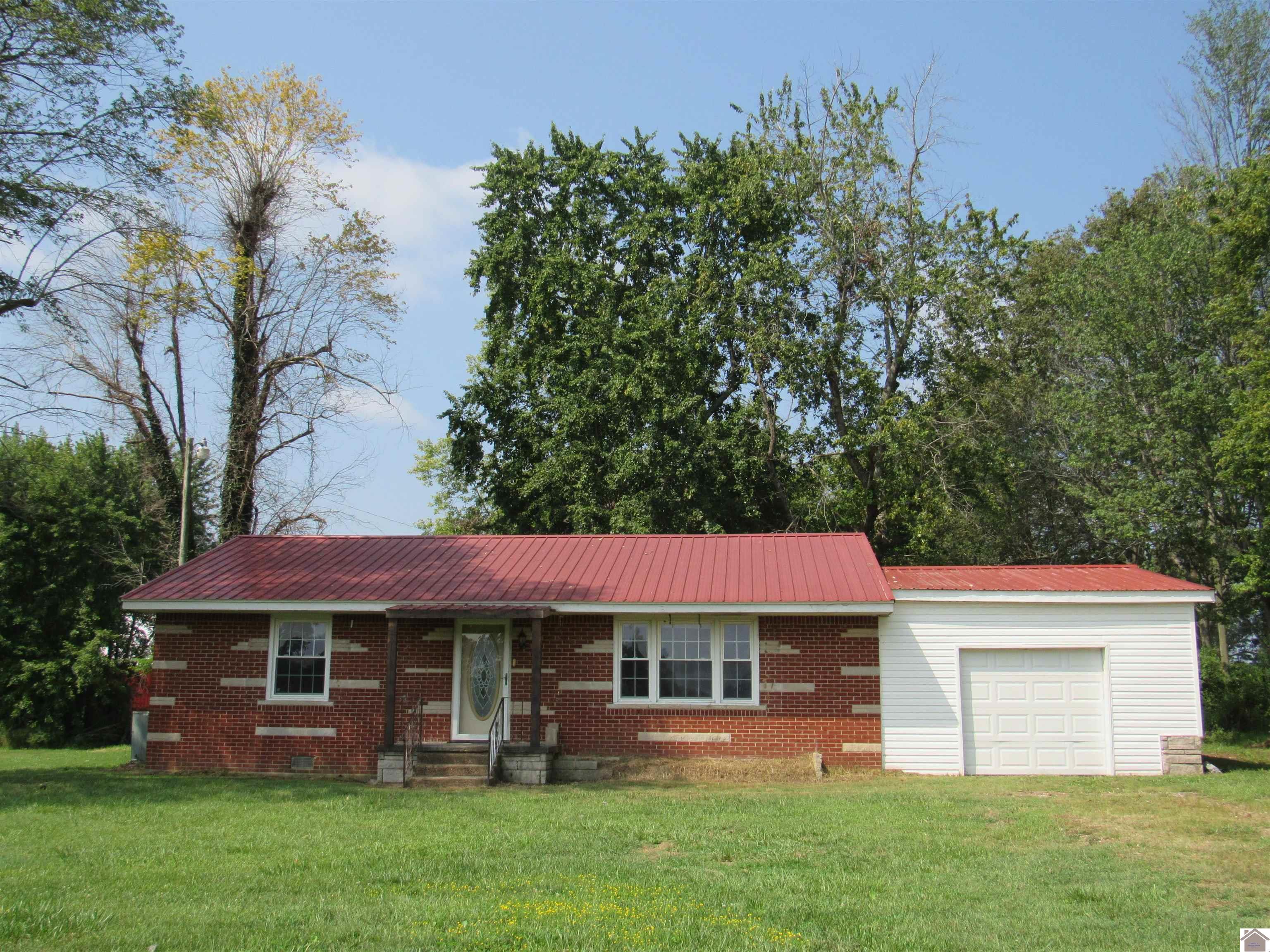 10491 State Route 945 Property Photo 1