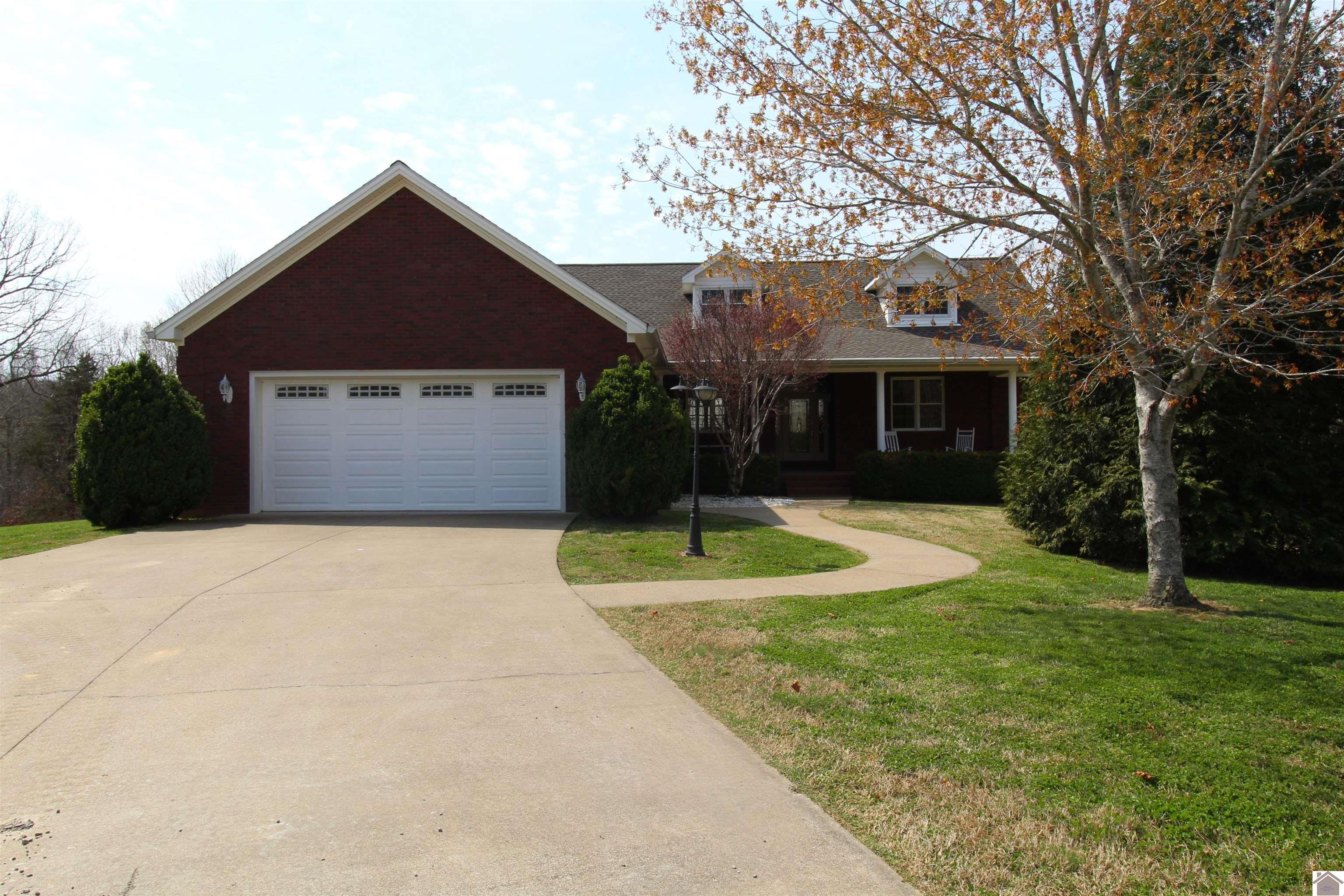 419 Livingston Way Property Photo 1
