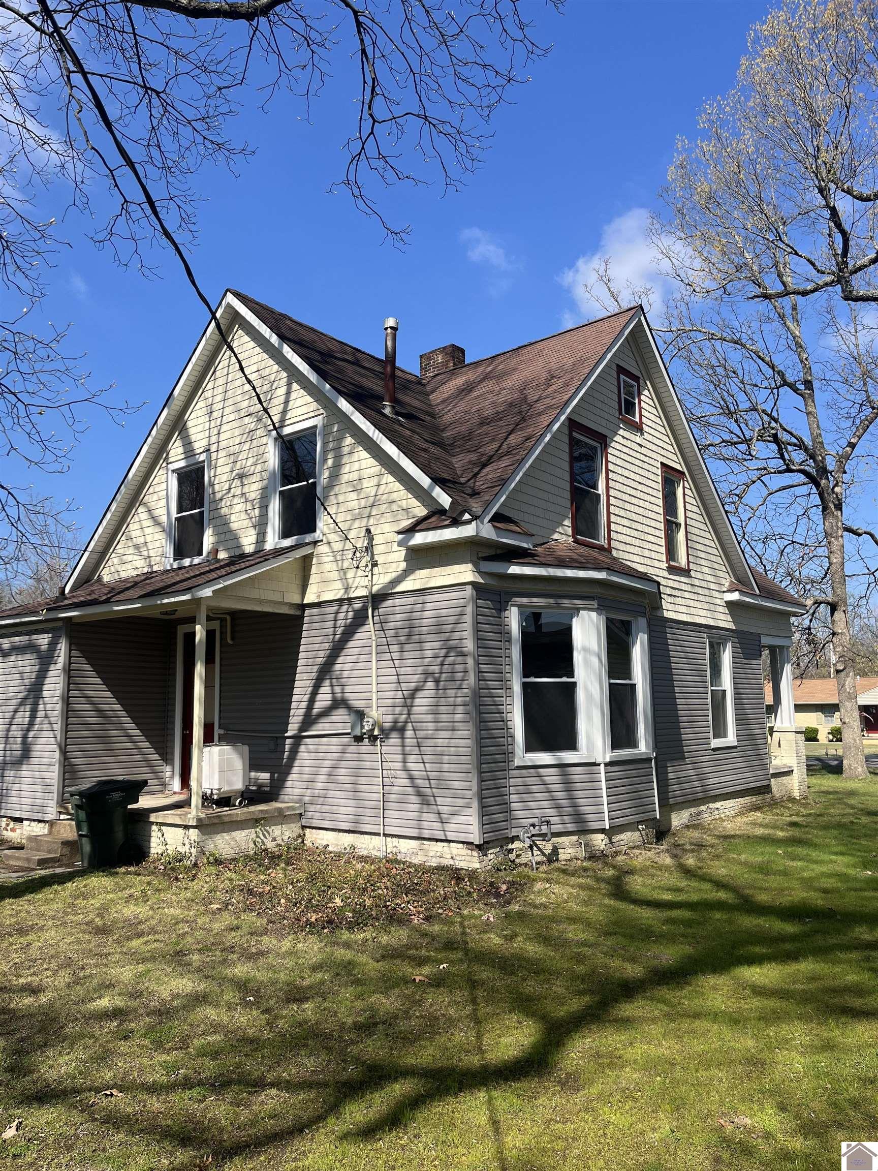 3108 Madison Street Property Photo 5