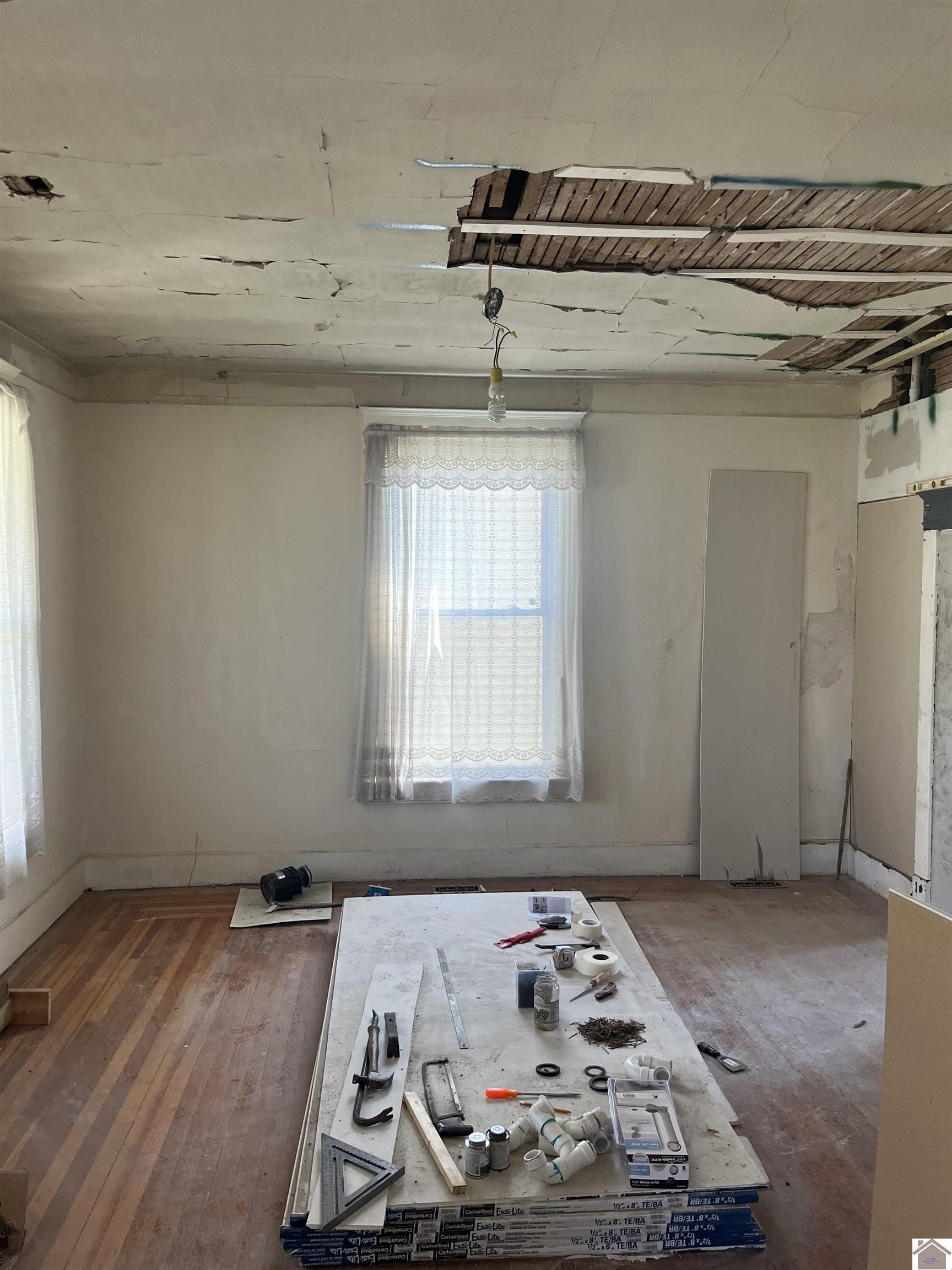 3108 Madison Street Property Photo 7