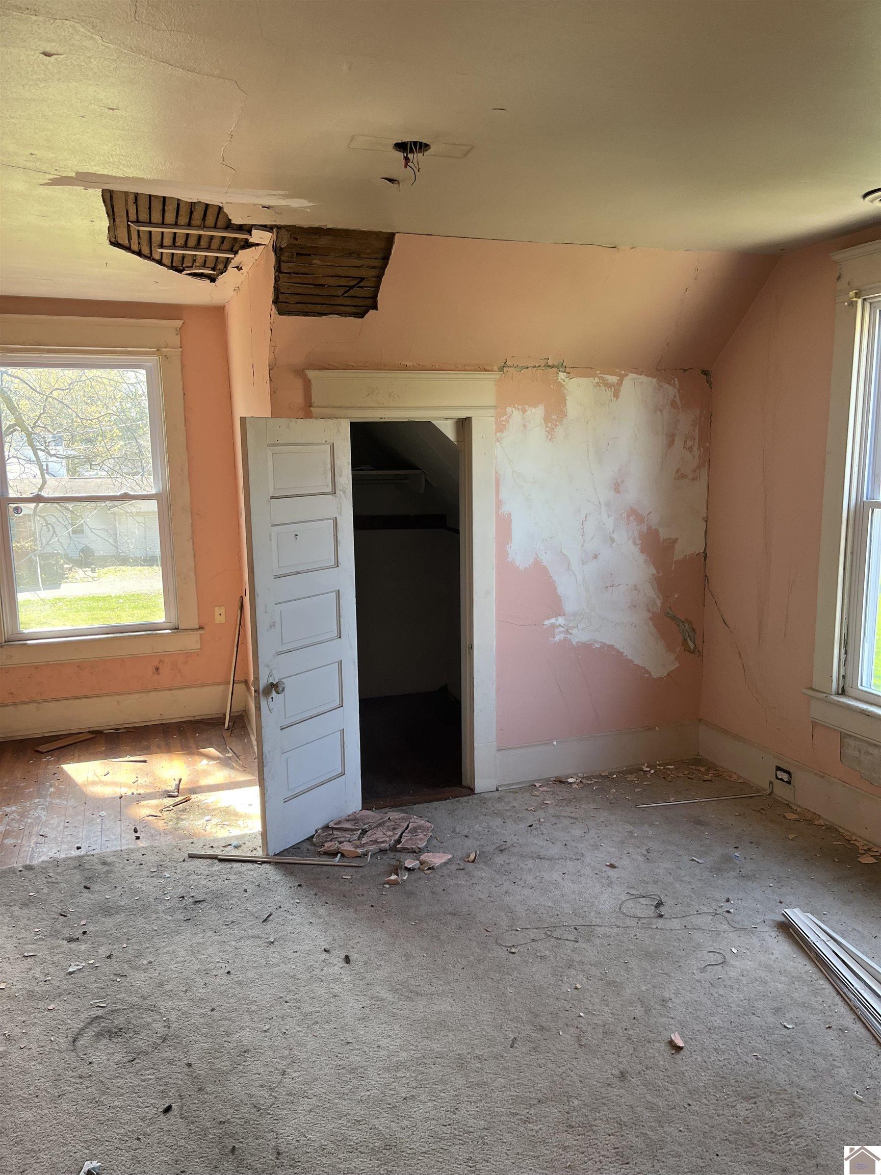 3108 Madison Street Property Photo 12