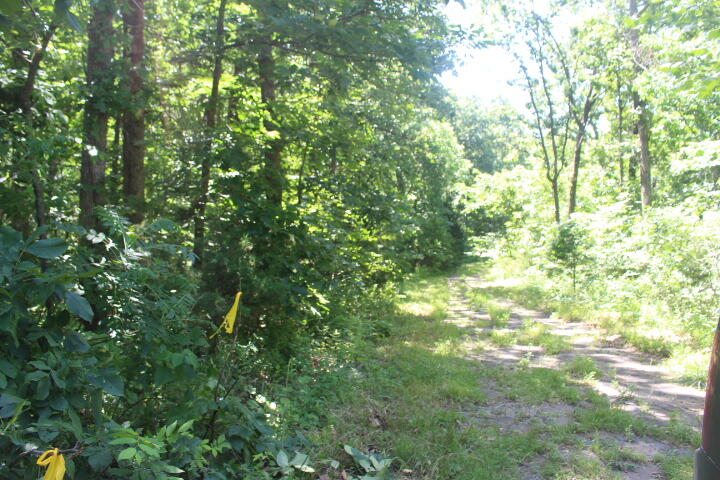 000 South 42nd Road Property Photo 1