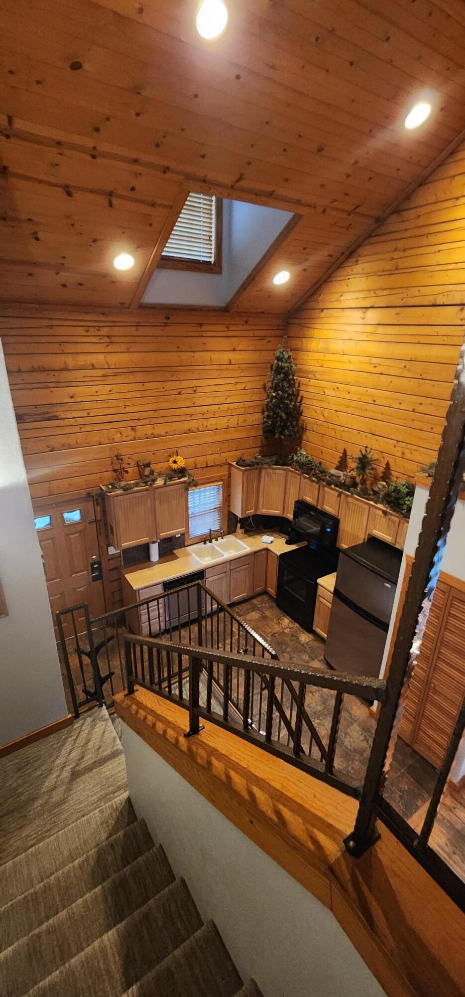 228-230 Oak Ridge Road Property Photo 12