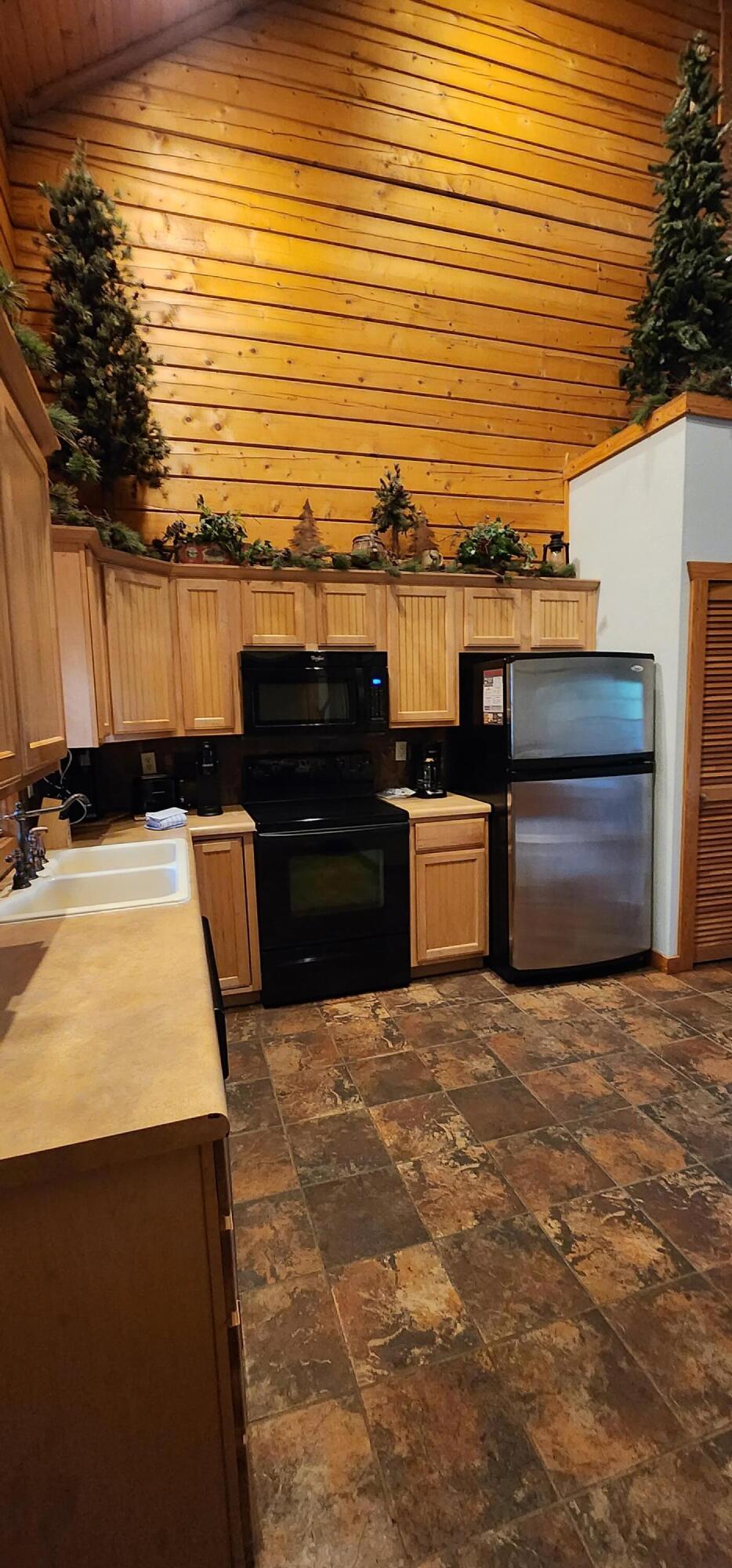 228-230 Oak Ridge Road Property Photo 37