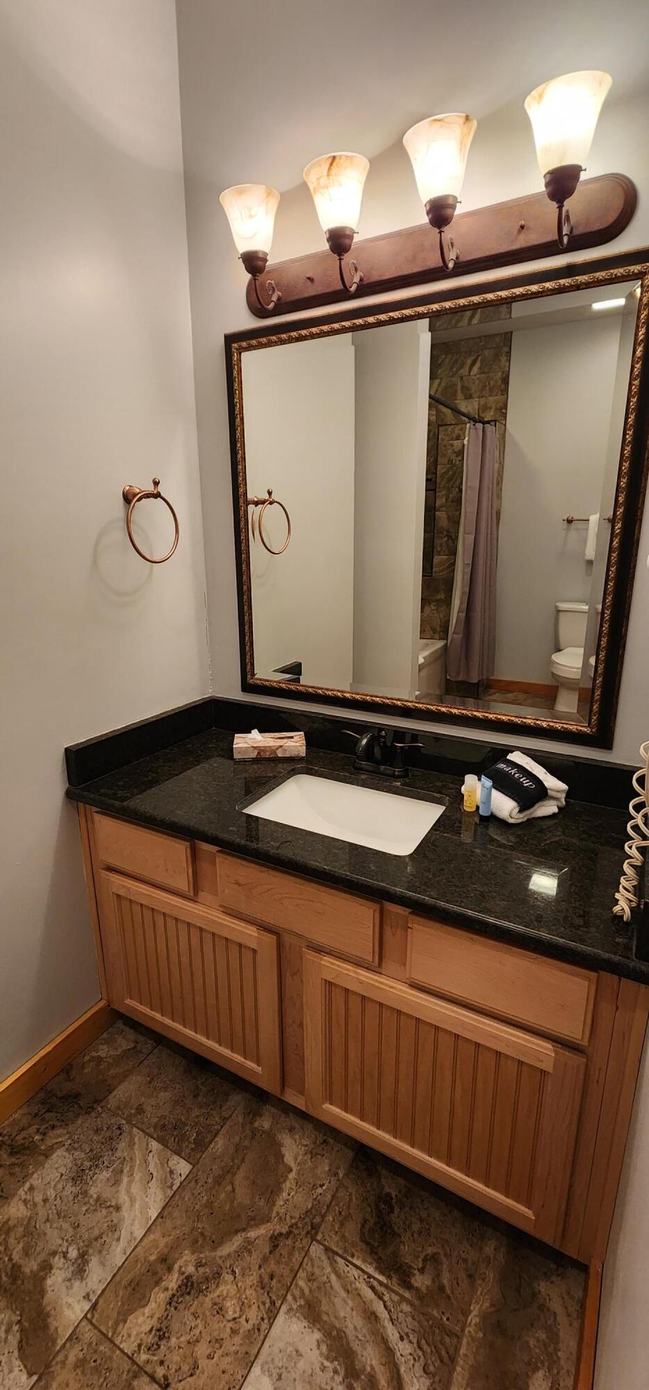 228-230 Oak Ridge Road Property Photo 58