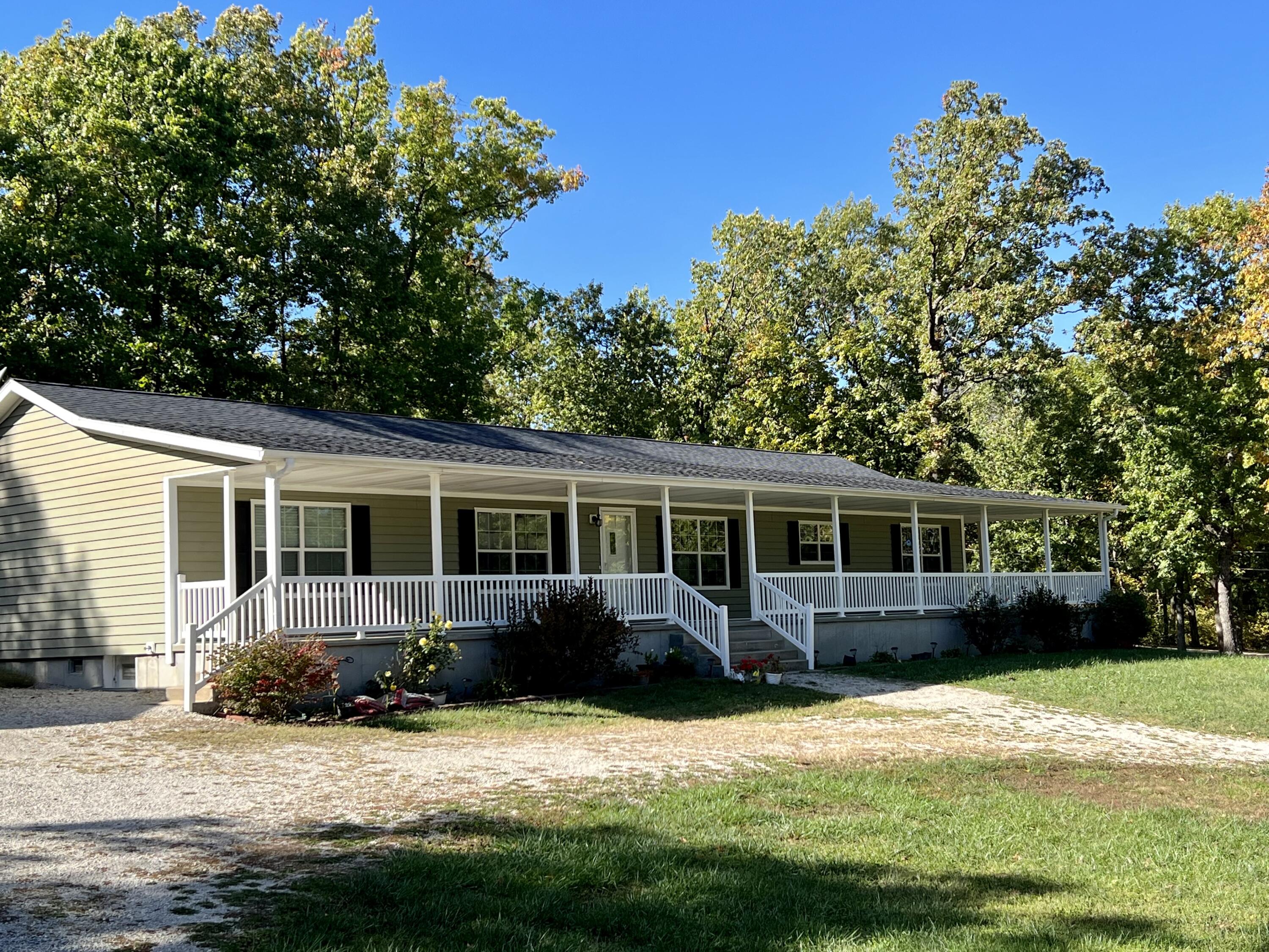 24906 County Road 245 Property Photo 1