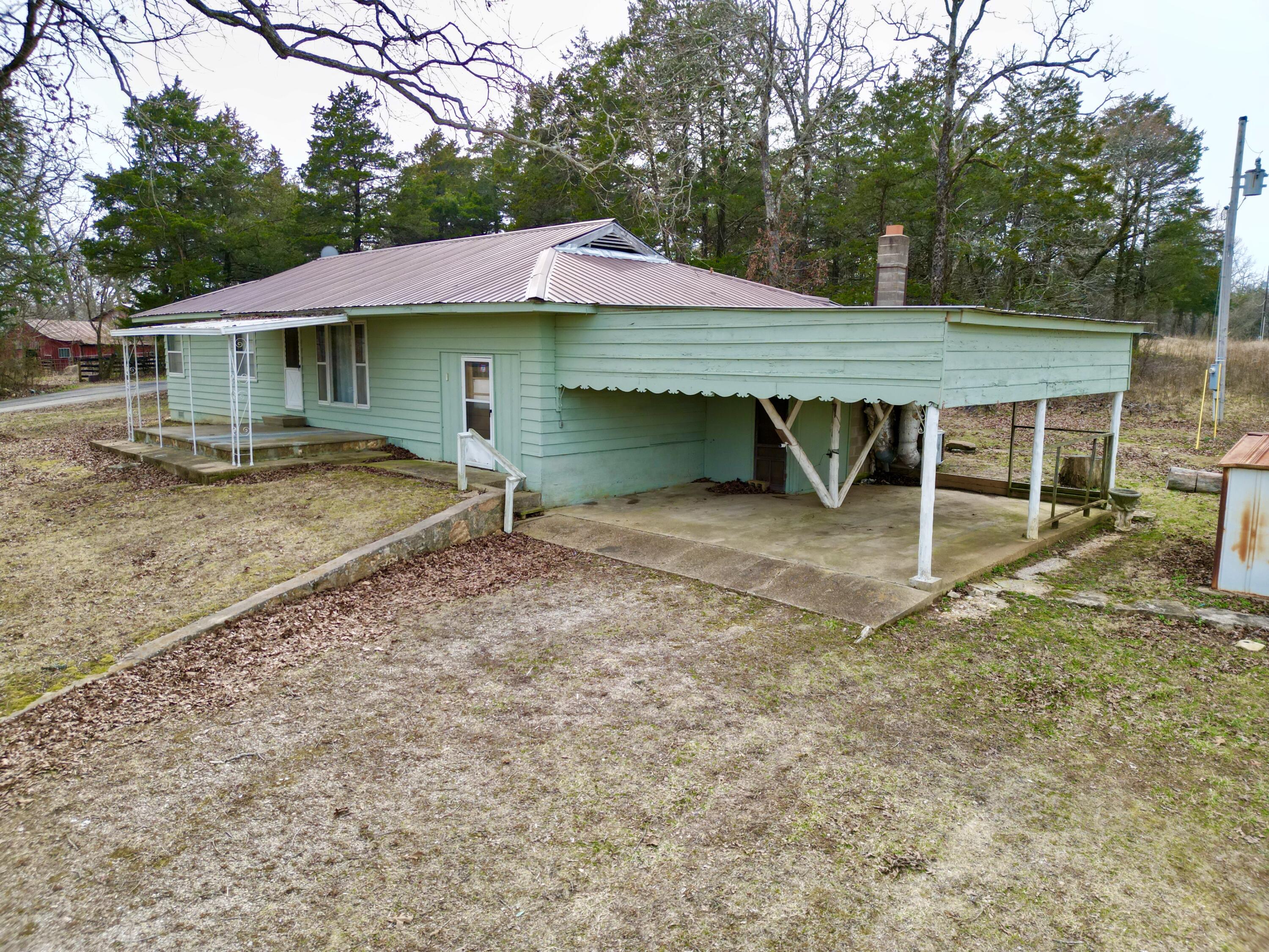 9087 County Road 354 Property Photo 1