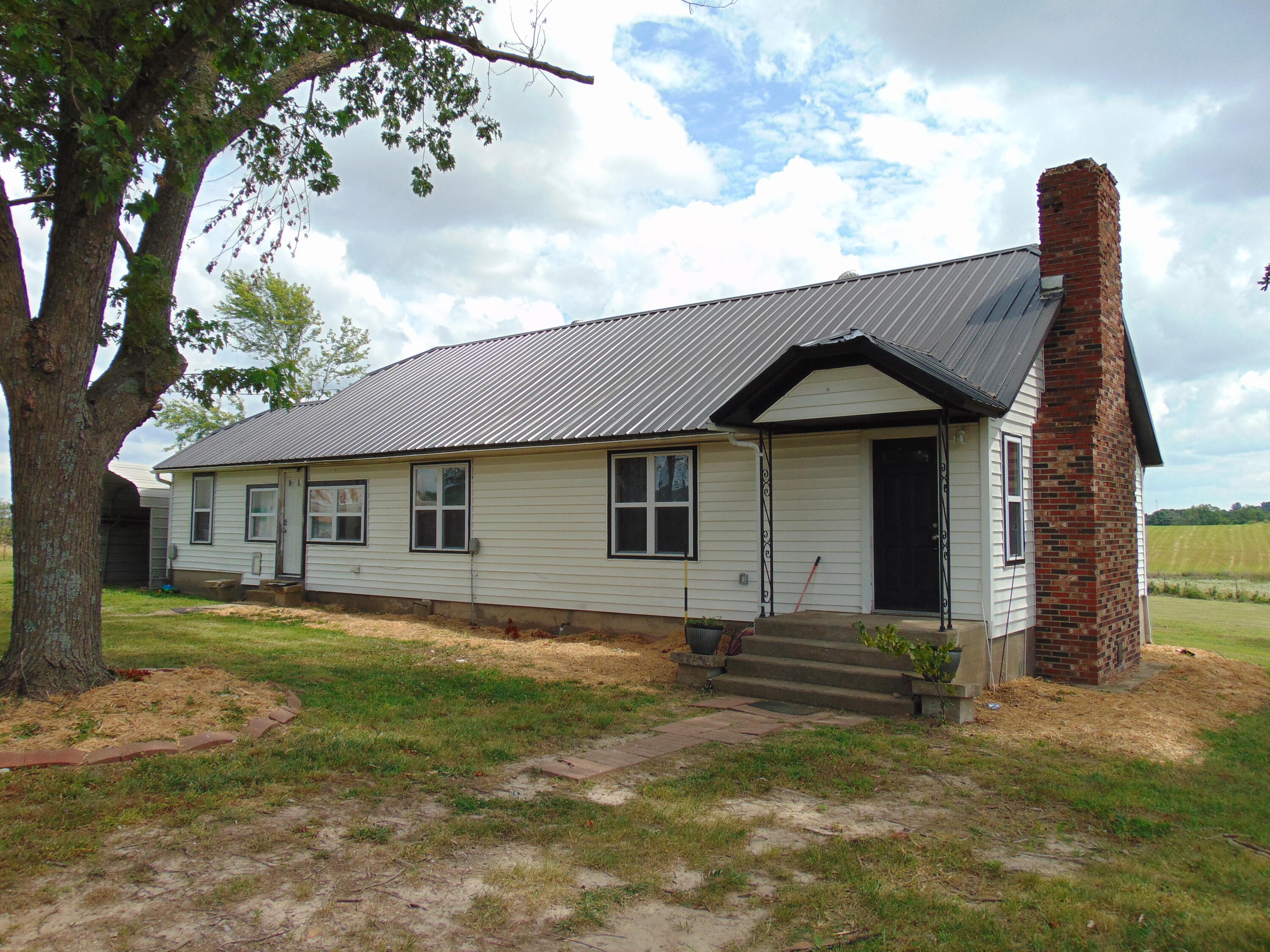 22132 Farm Road 1060 Property Photo 1