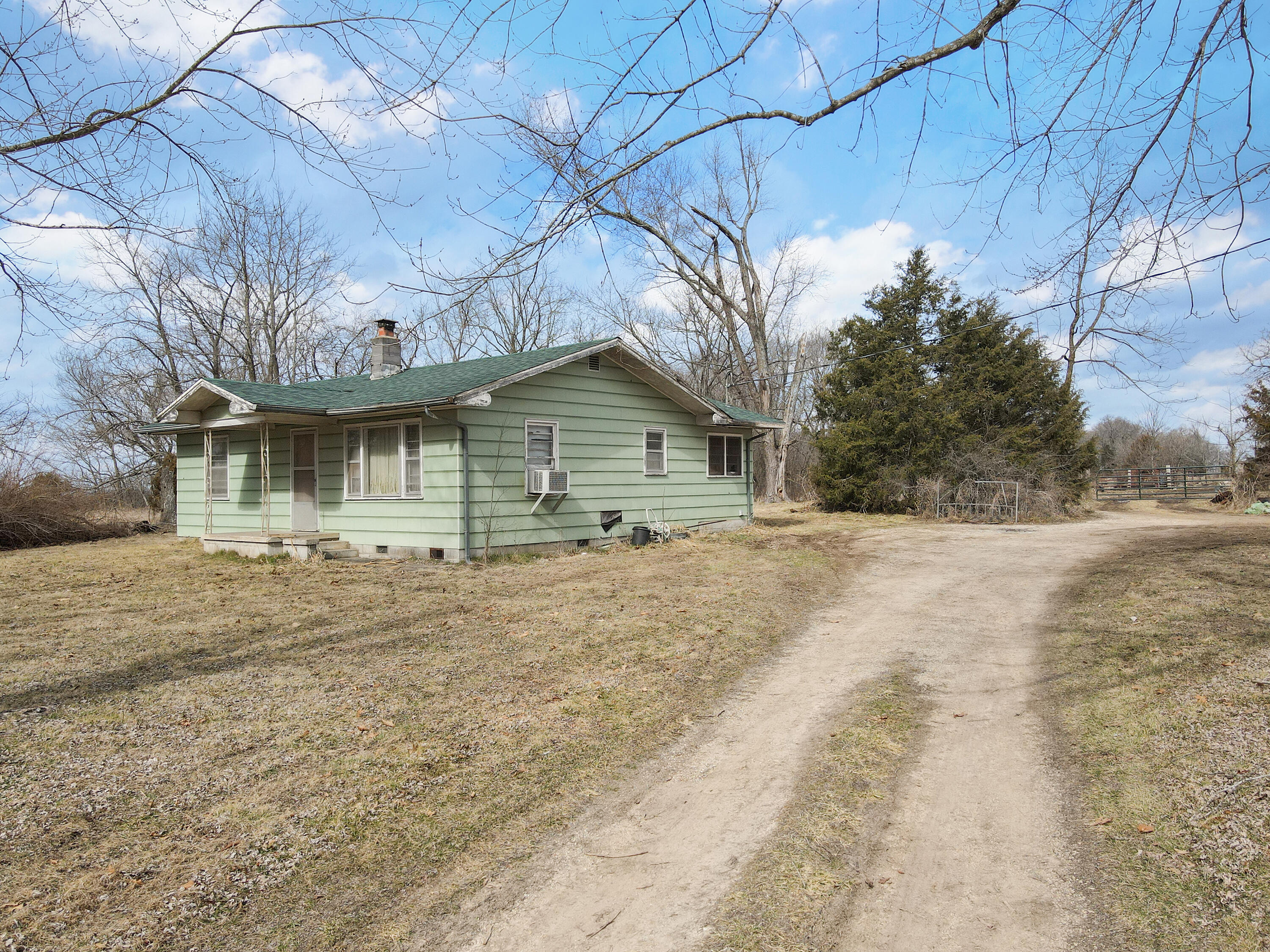1681 Prairie Ridge Road Property Photo 1