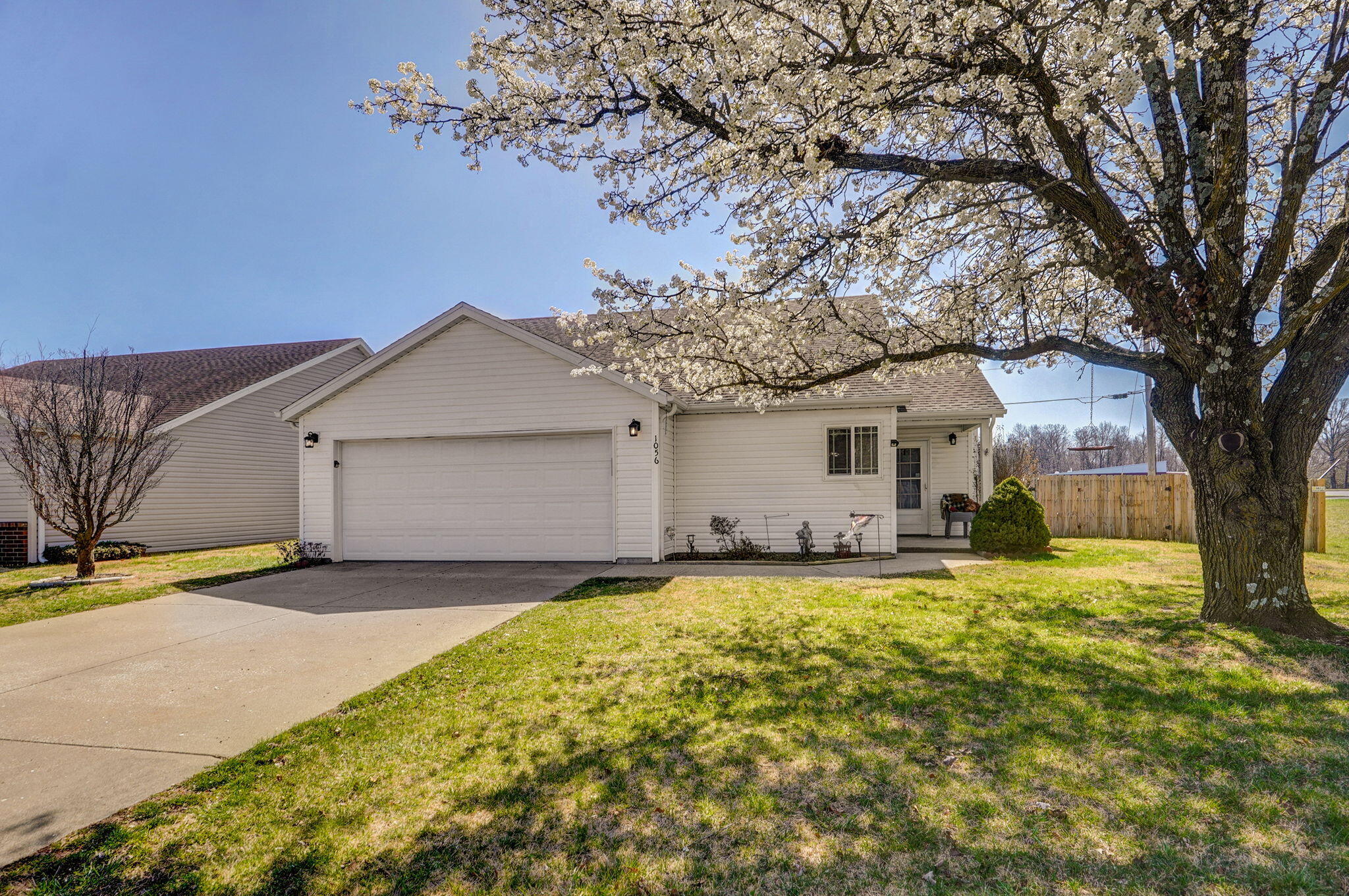 1056 West Butterfield Drive Property Photo 1