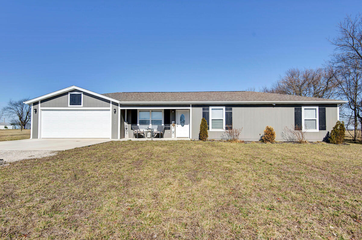 24084 Lawrence 2177 Property Photo