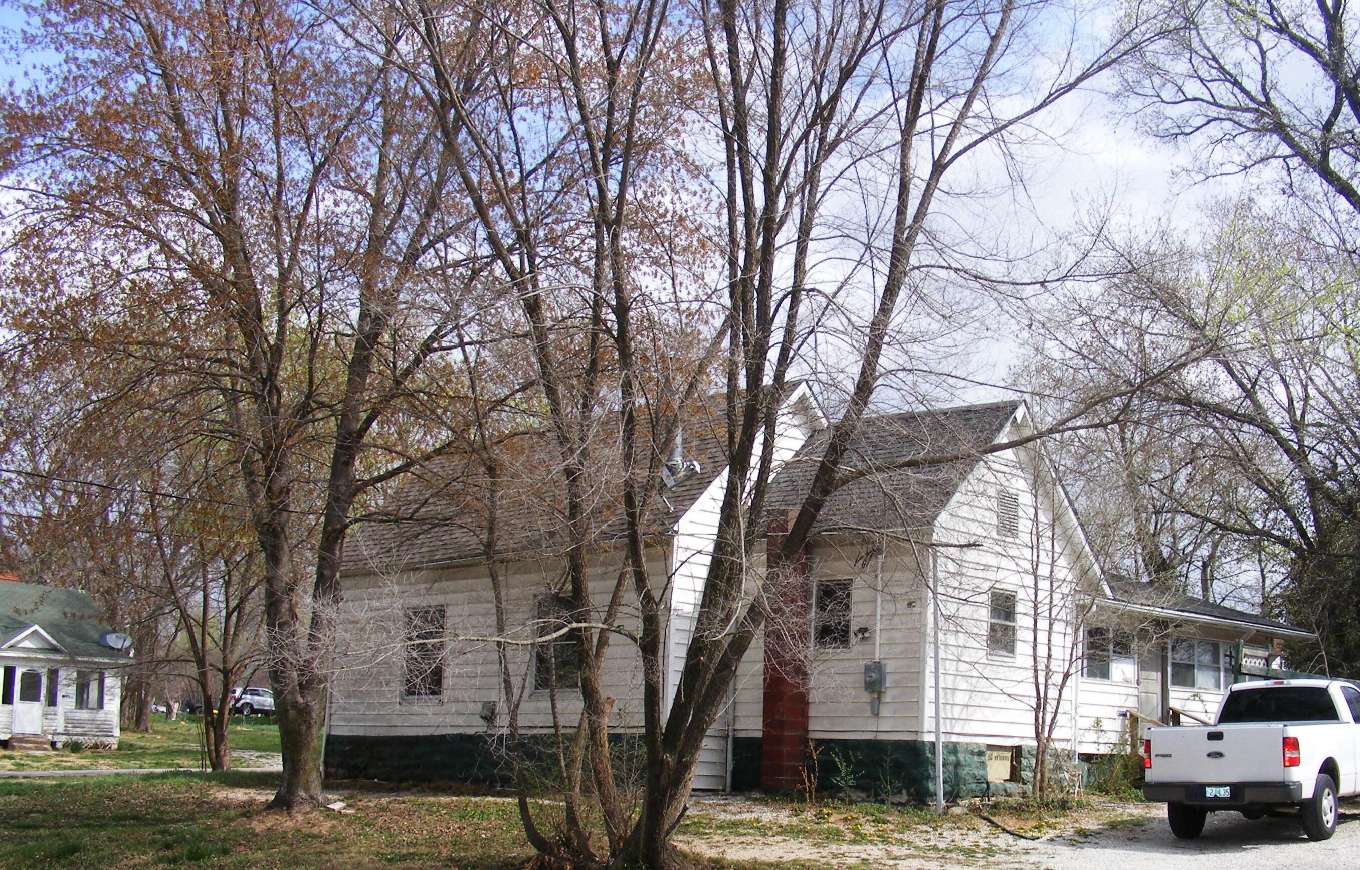 410 West Buffalo Street Property Photo