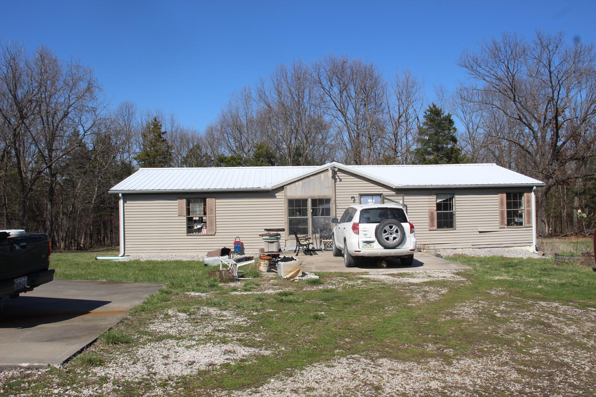16761 Camp Haven Road Property Photo 1
