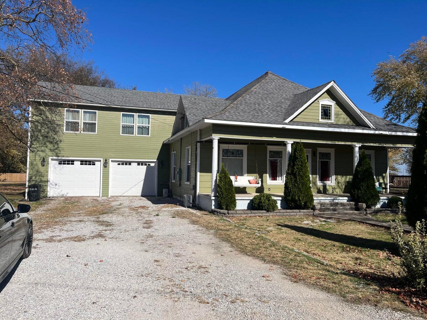 205 East Reese Street Property Photo 1