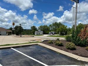Americana Property Photo 4