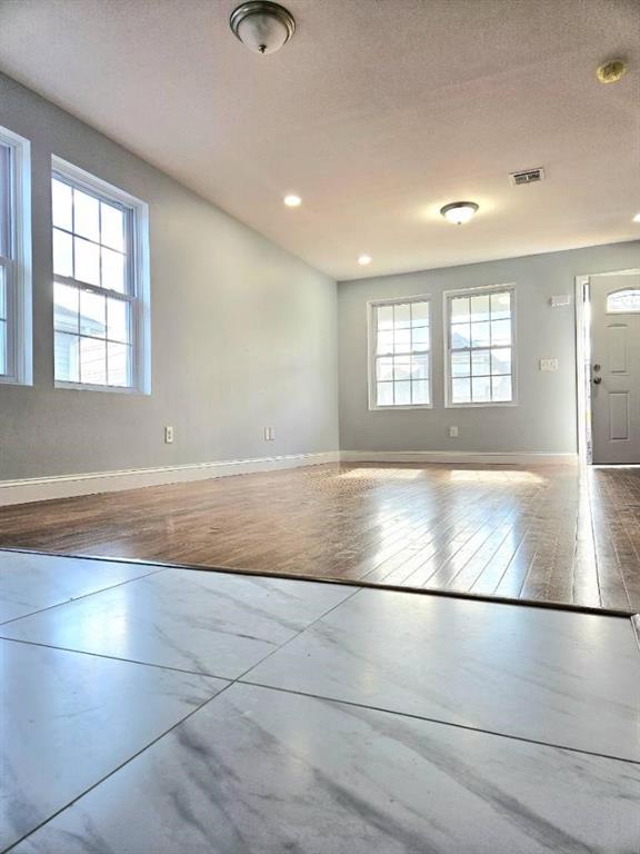 33 Ford Street Property Photo 7
