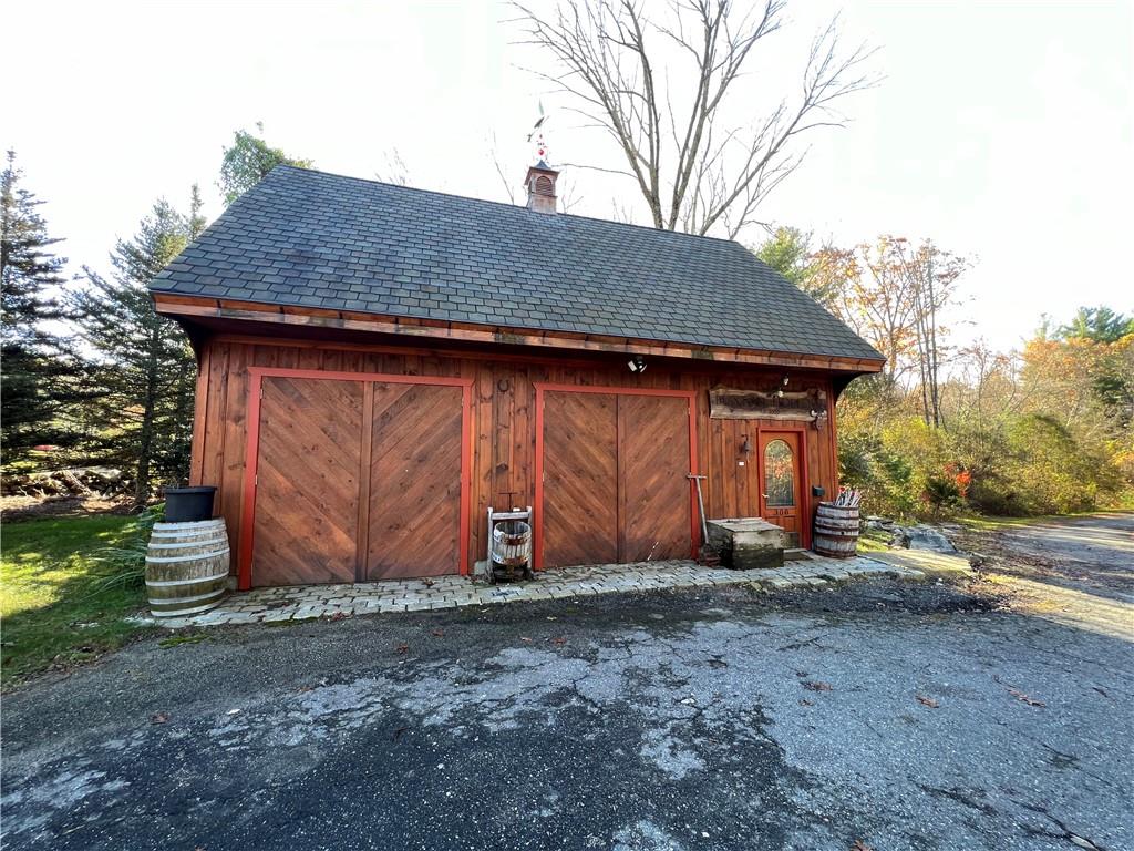 300 Buxton Road Property Photo 10