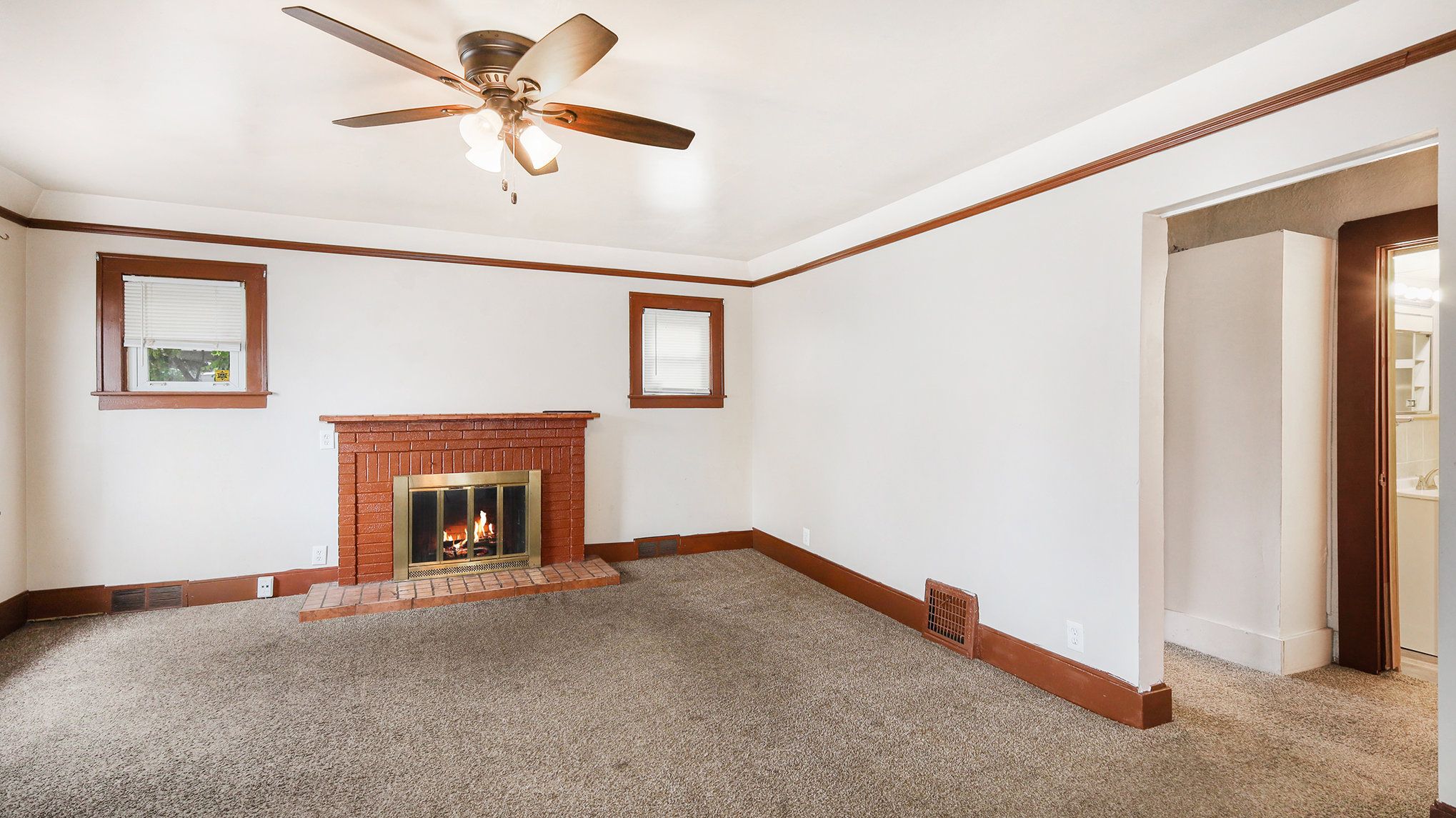 100 N Telegraph Rd Property Photo 4