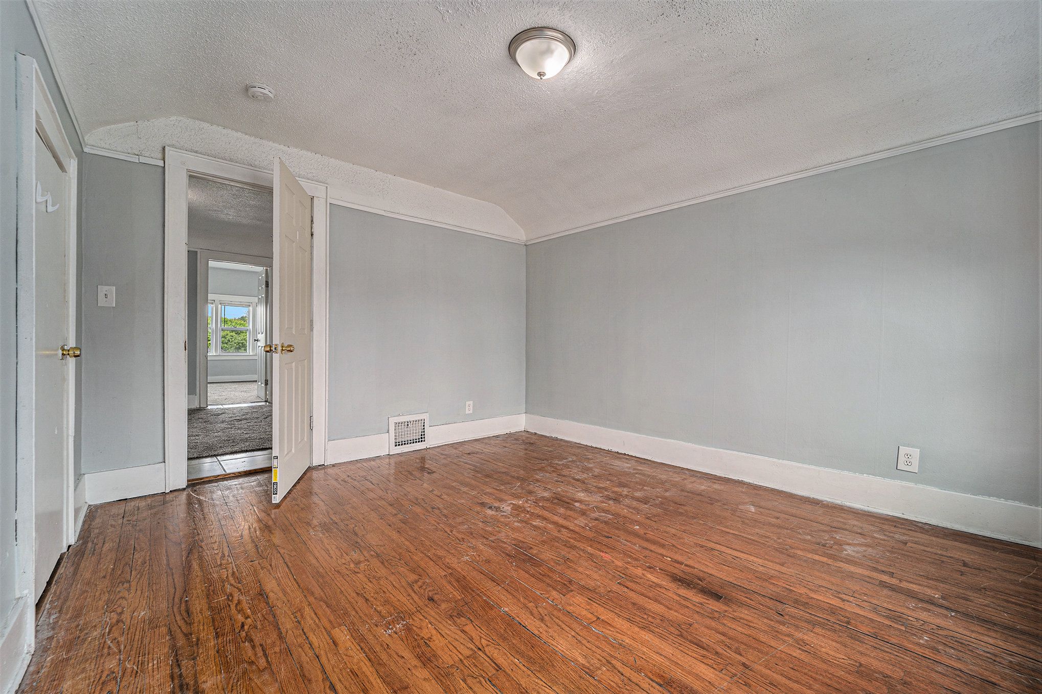 1654 Chandler Ave Property Photo 15