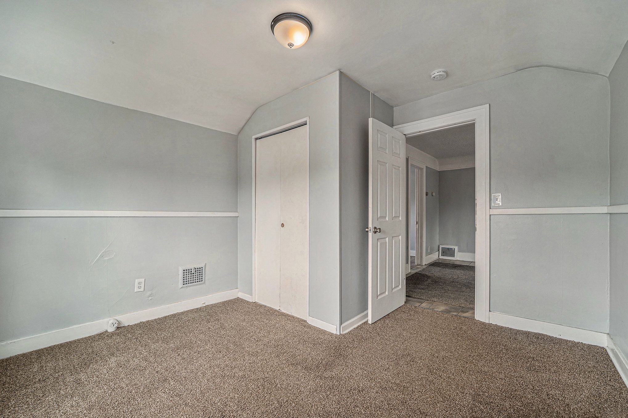 1654 Chandler Ave Property Photo 18