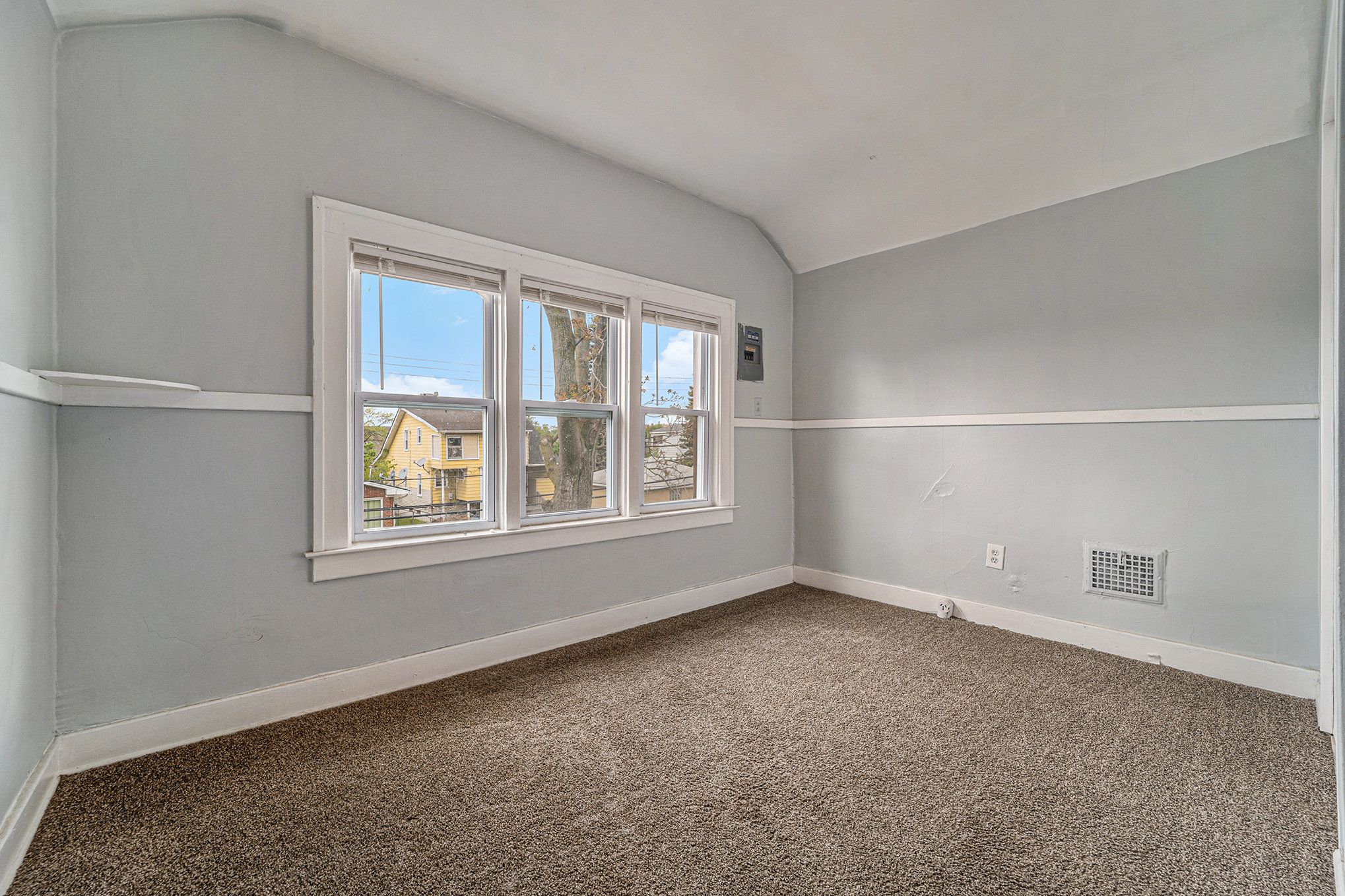 1654 Chandler Ave Property Photo 19