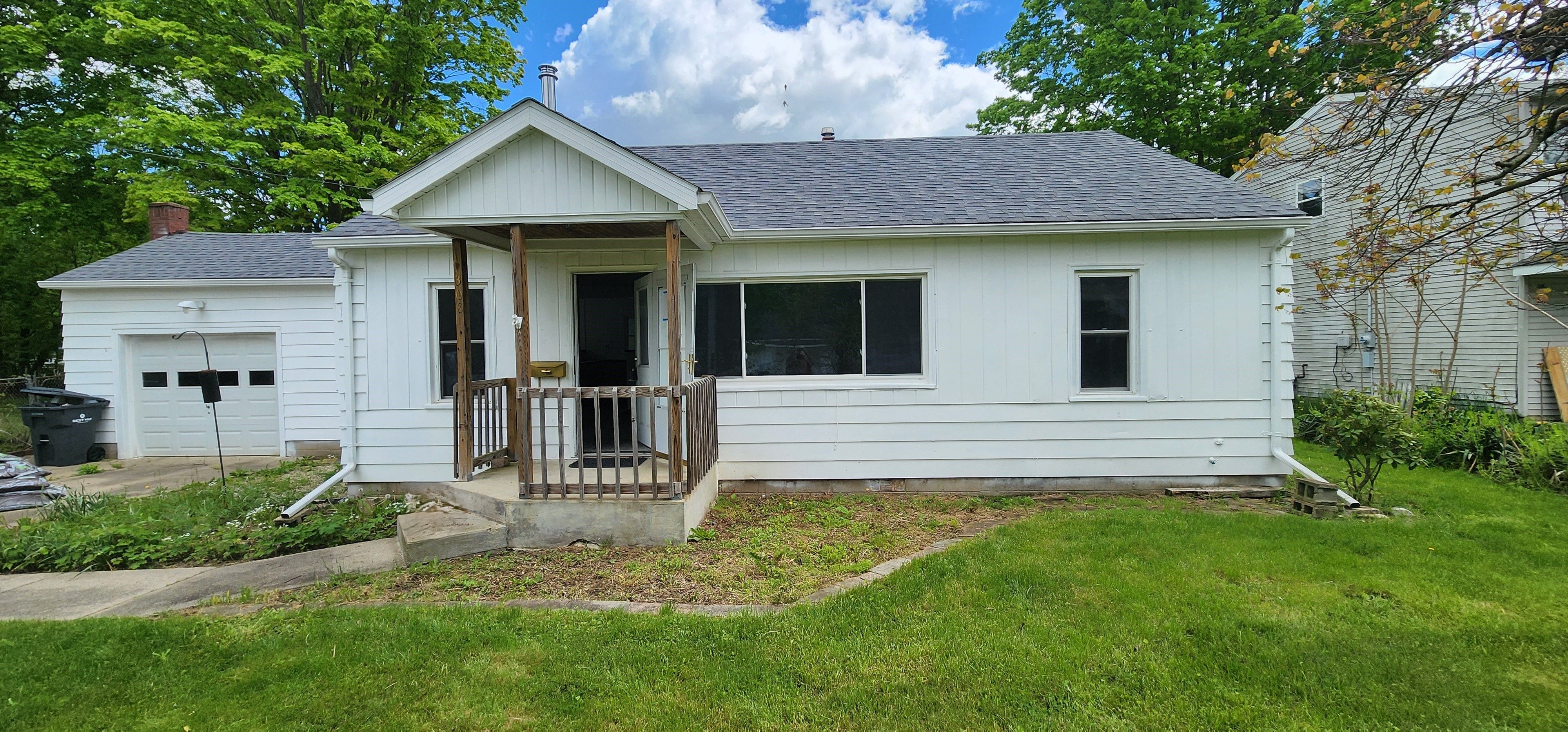 308 N WILSON ST Property Photo 1