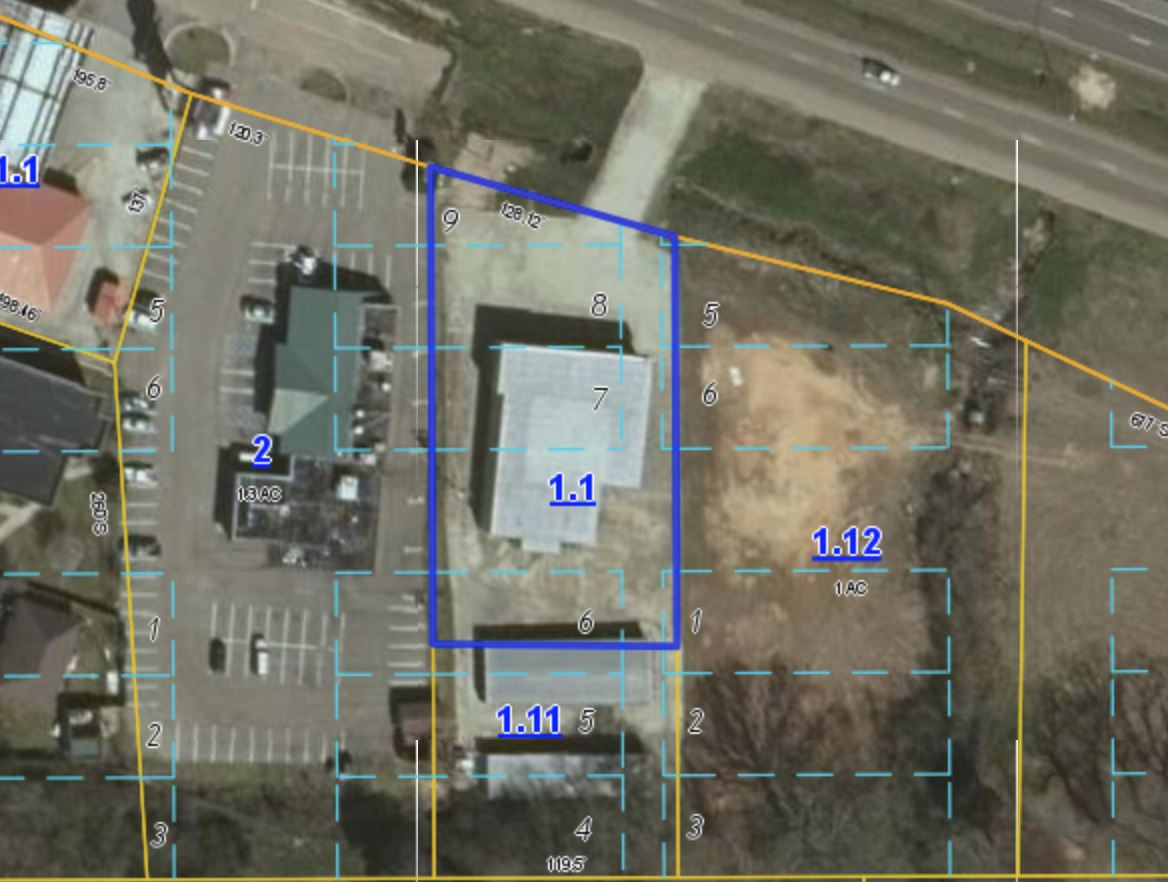 1529 Us 49 Property Photo 1