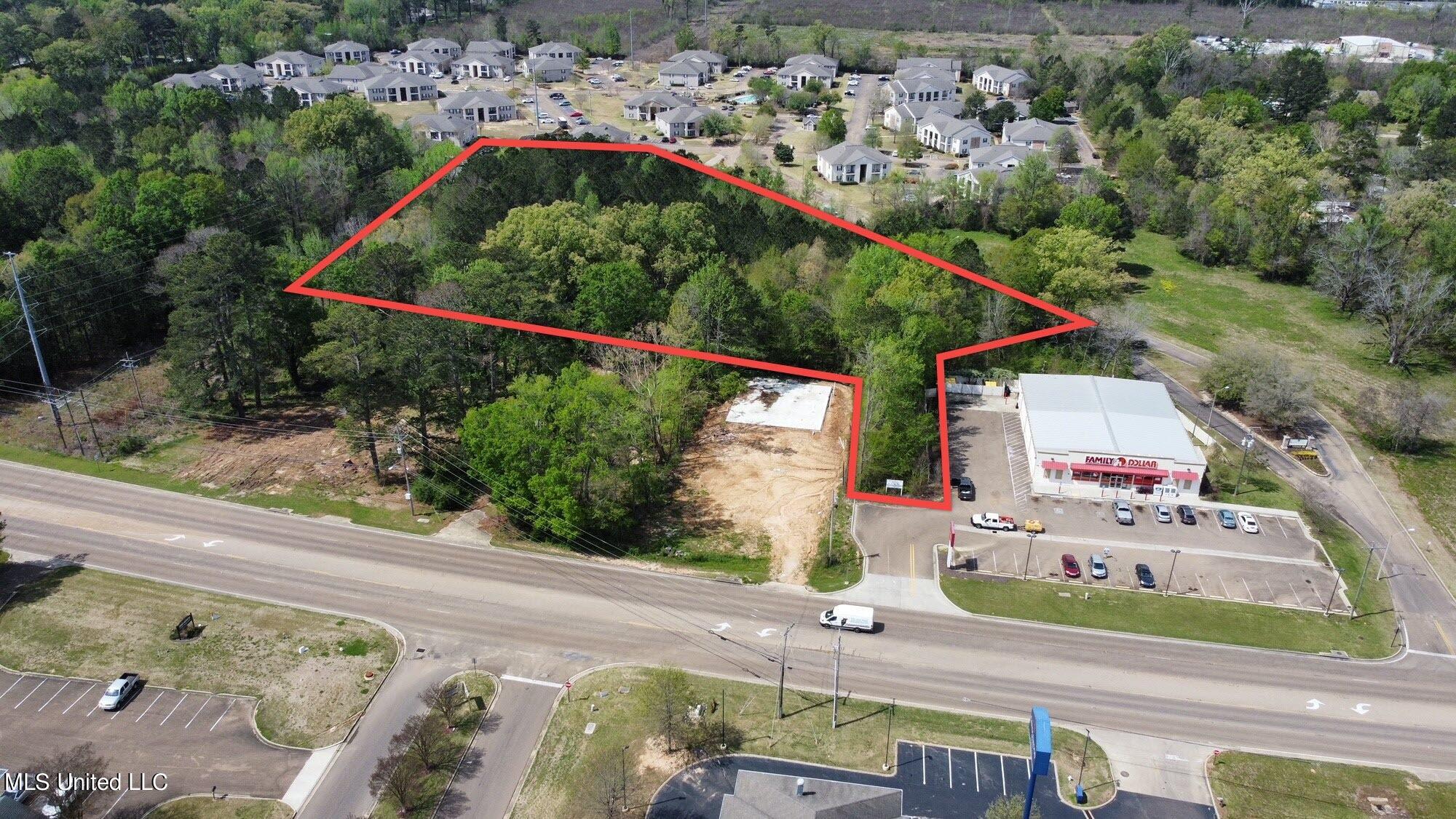 631 S Pearson Road Property Photo 1