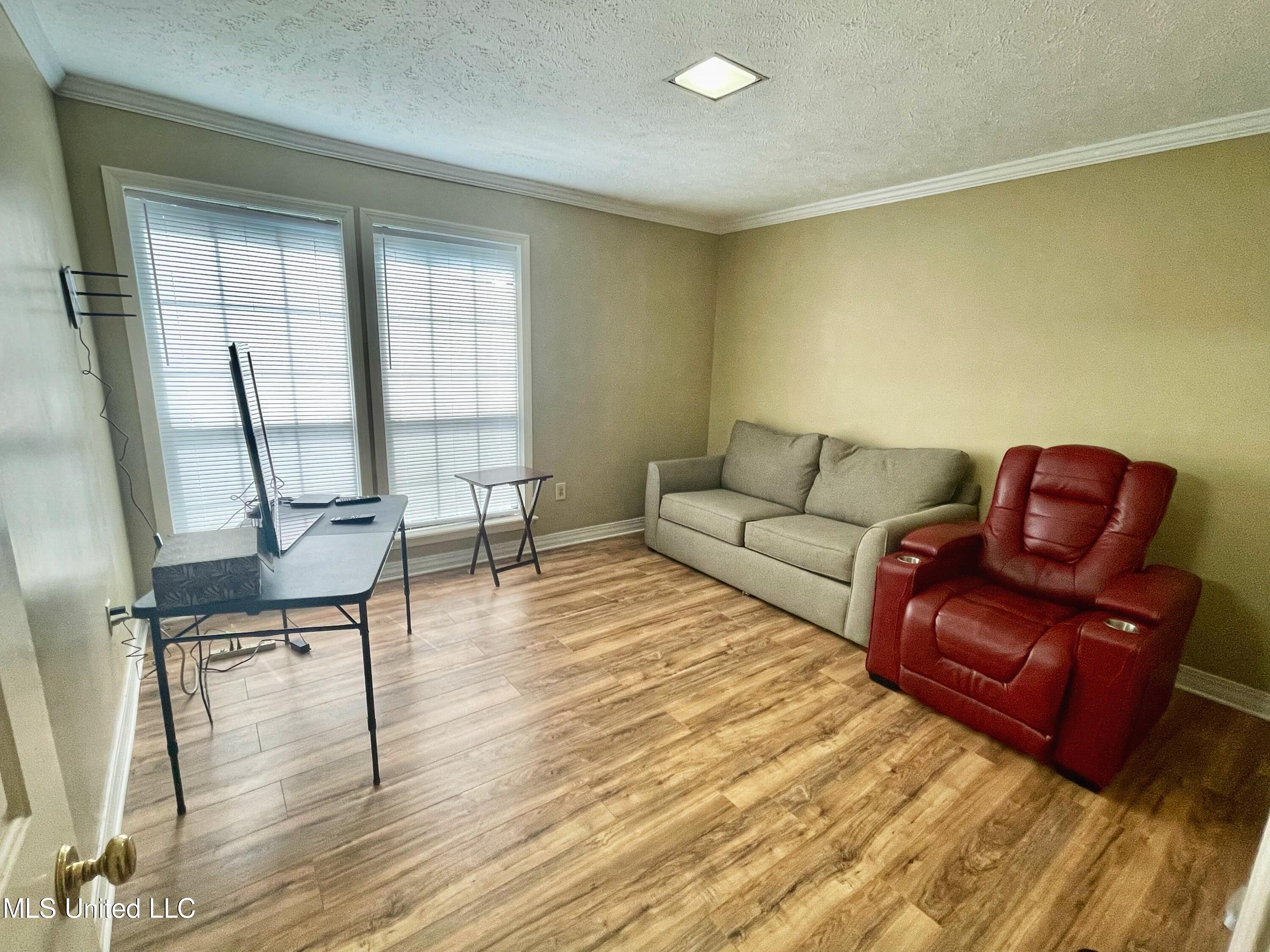 4824 Brookwood Place Property Photo 20