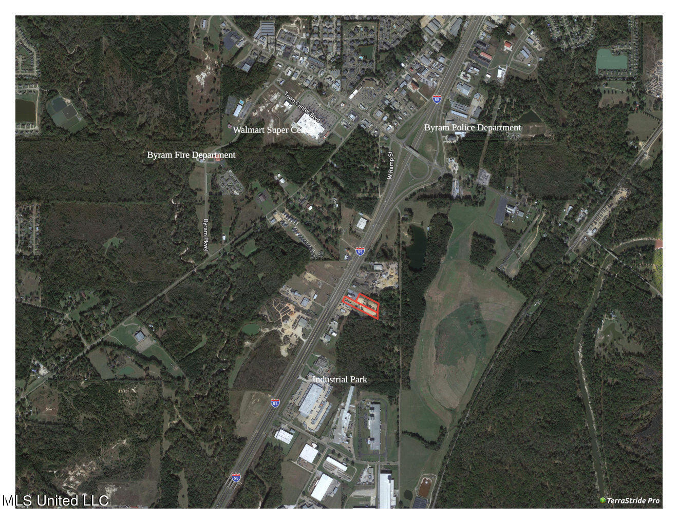 6022 I-55 South Property Photo 3