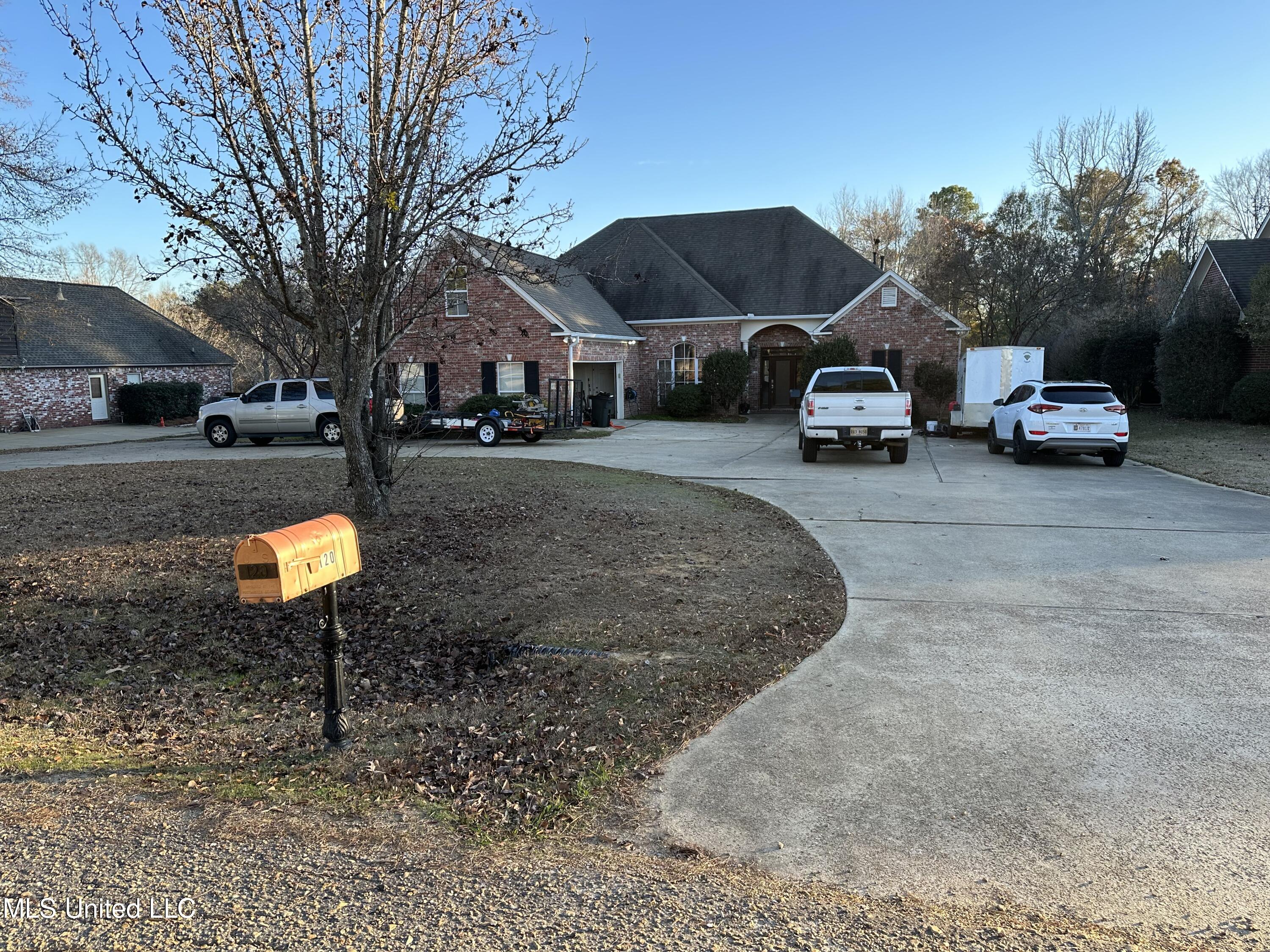 120 Poplar Ridge Property Photo 2