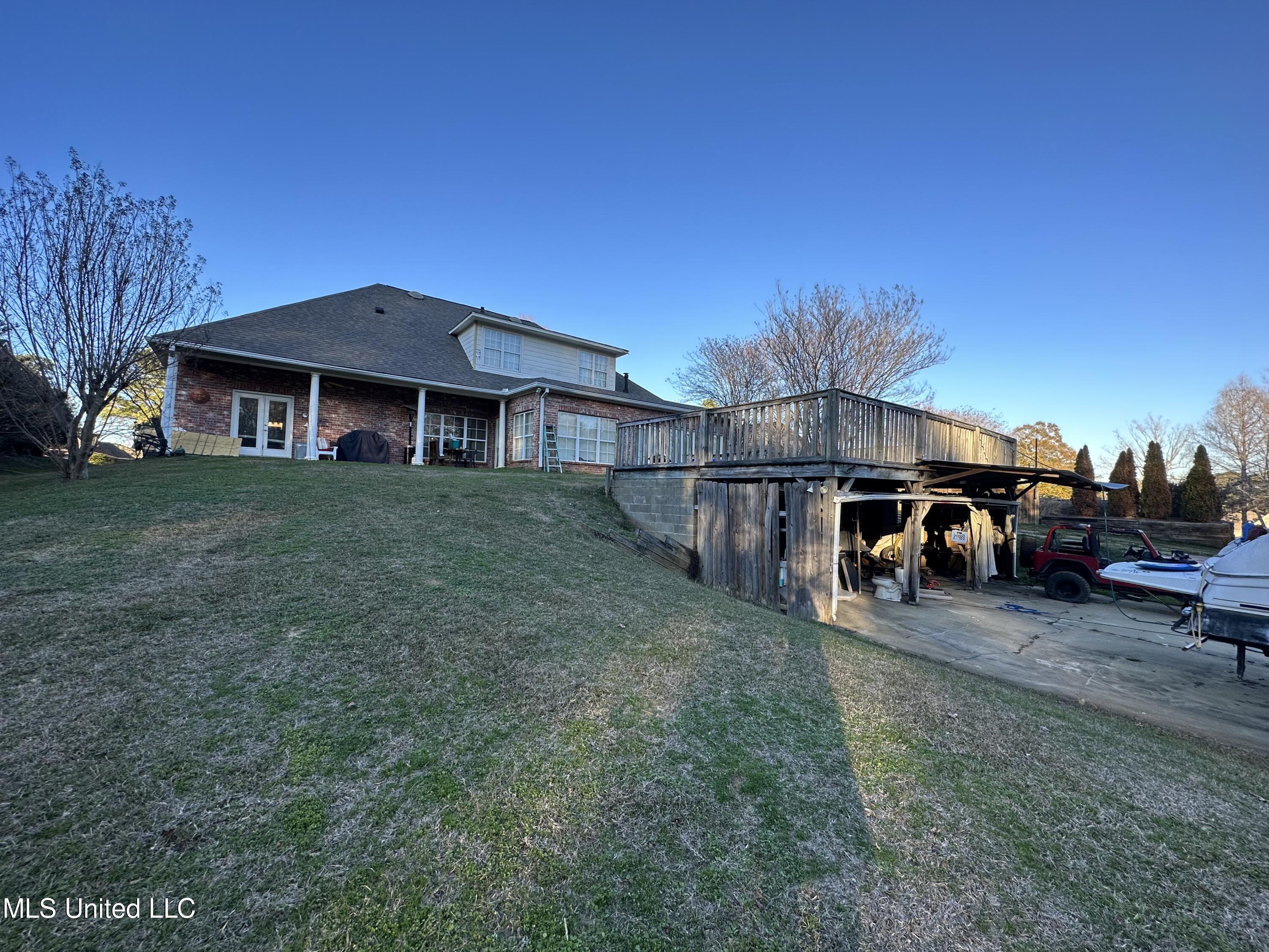 120 Poplar Ridge Property Photo 18