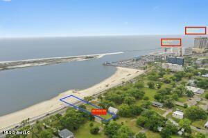 560 Beach Boulevard Property Photo 1