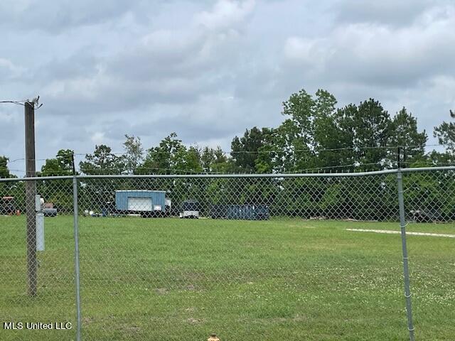 11330 Reichold Road Property Photo 1